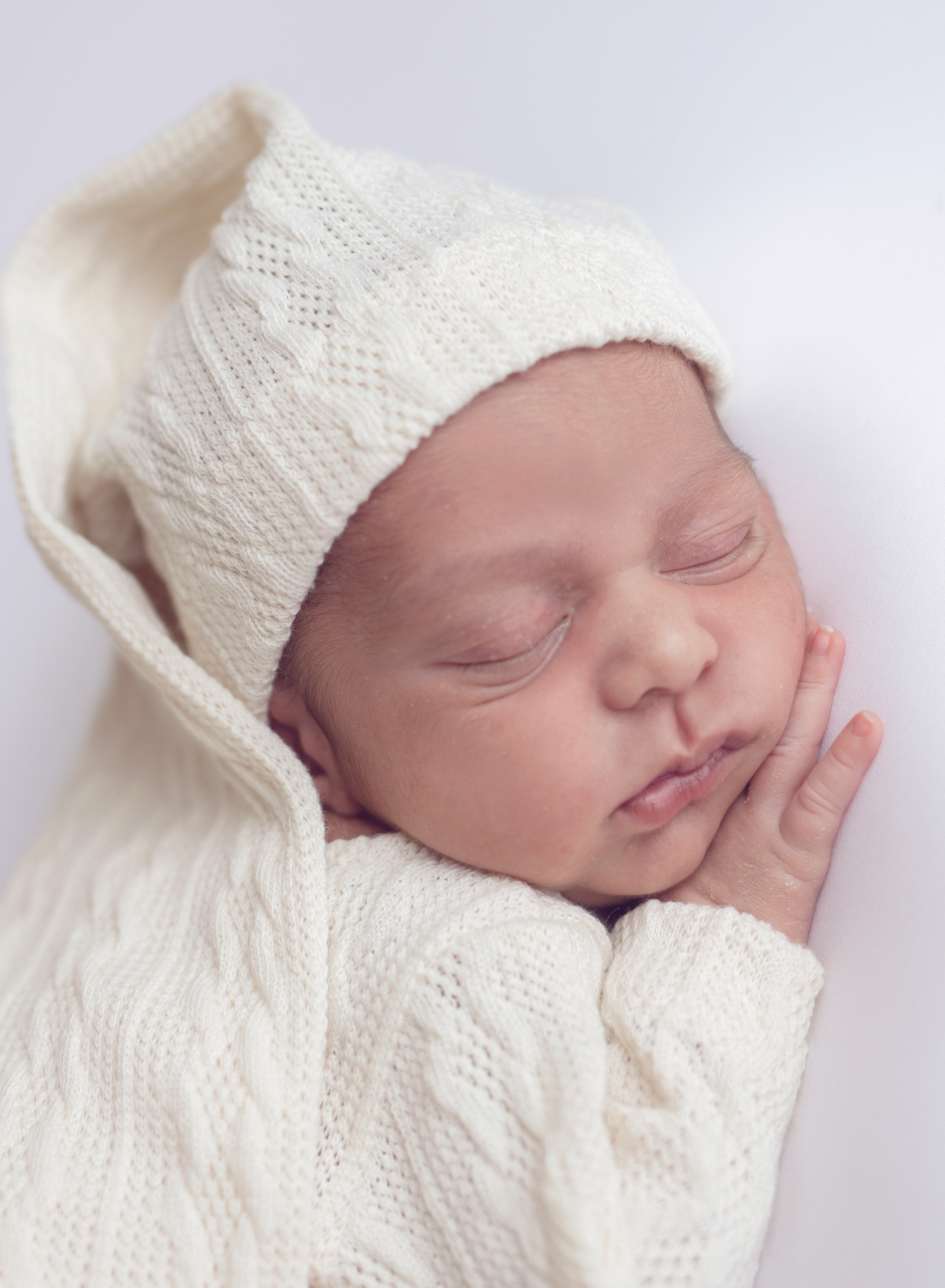 Geënsceneerde newborn fotografie
