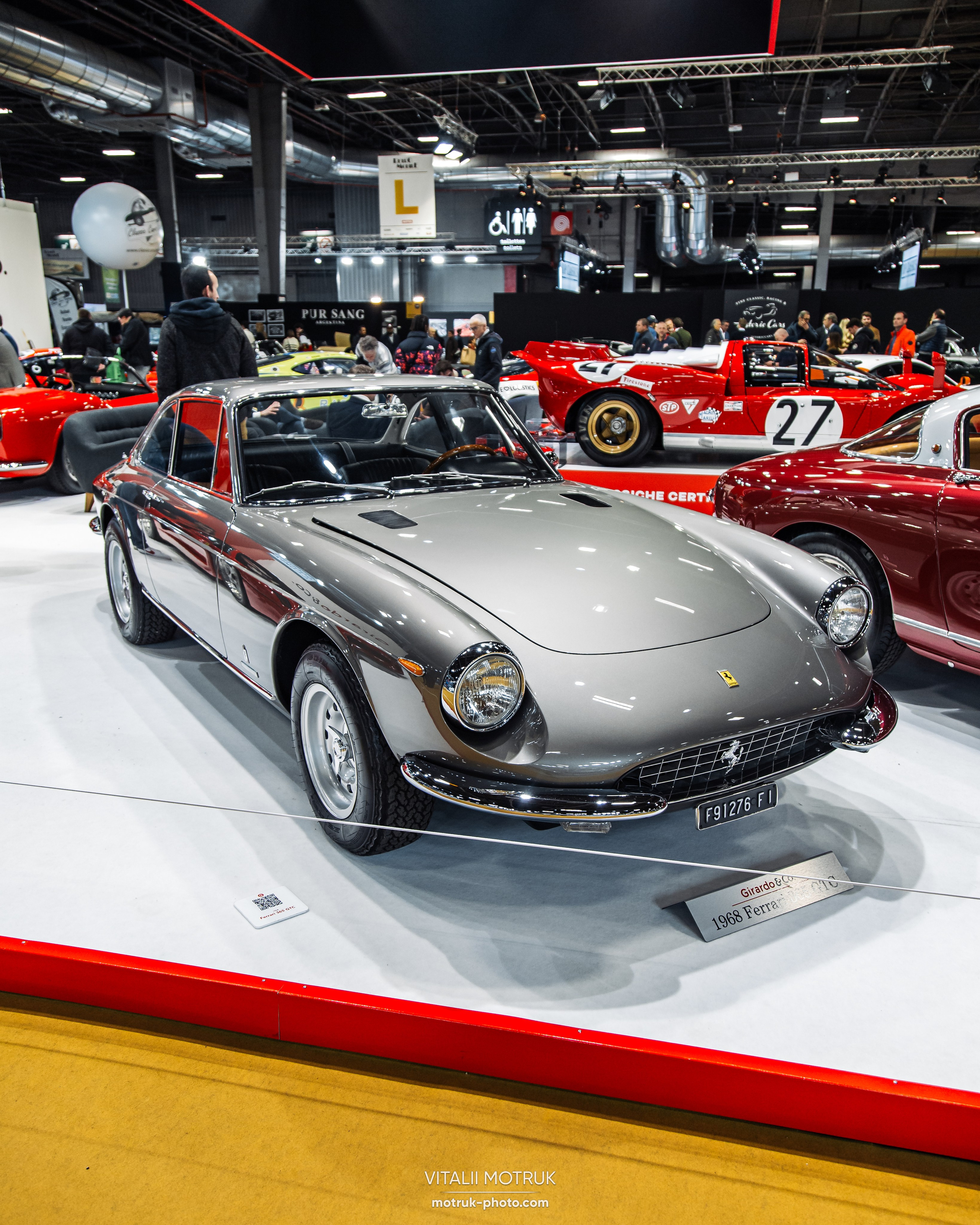 Retromobile 2023. Photographer in Paris — Vitalii Motruk