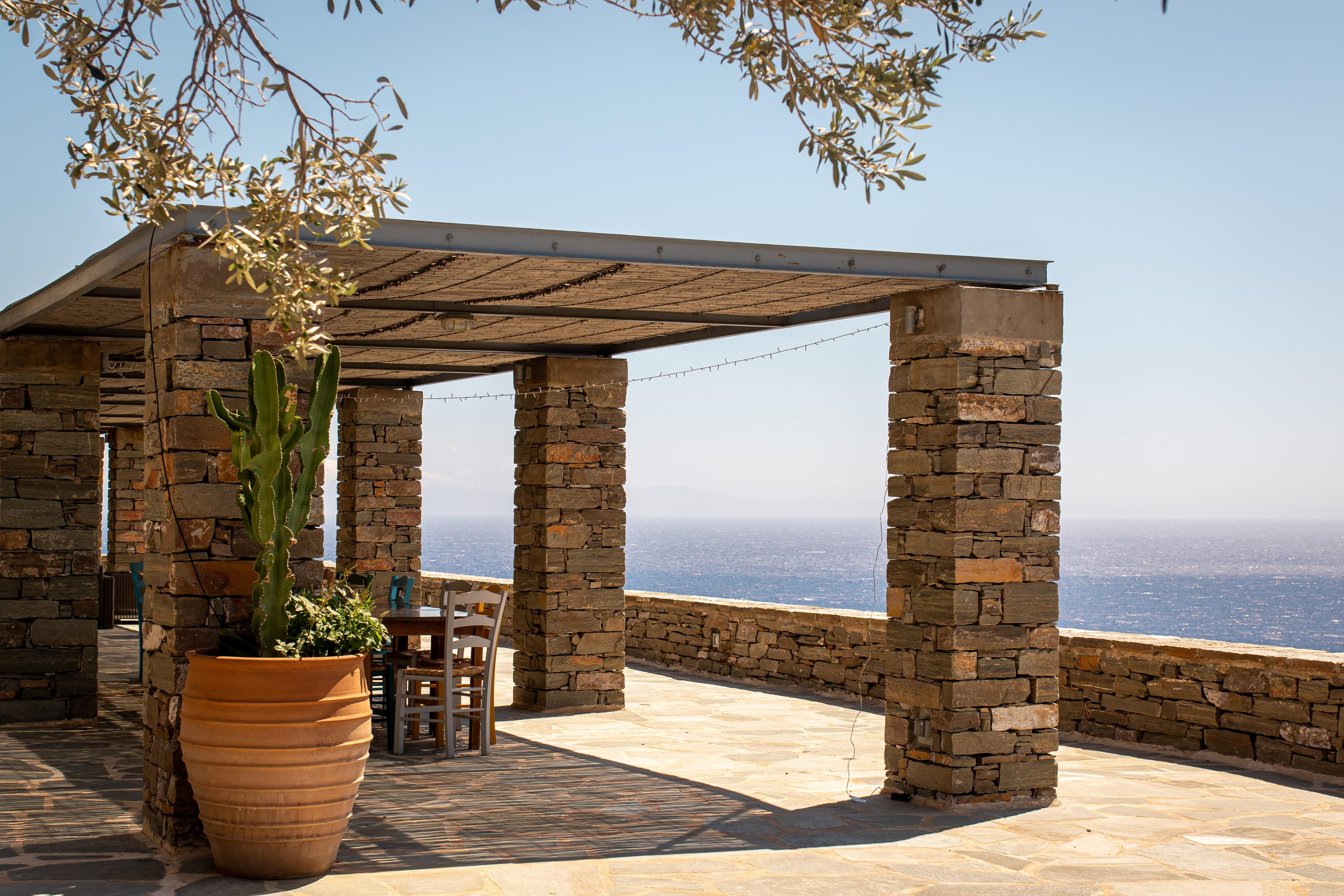 Engagement Love Story. Family Photographer in Greece