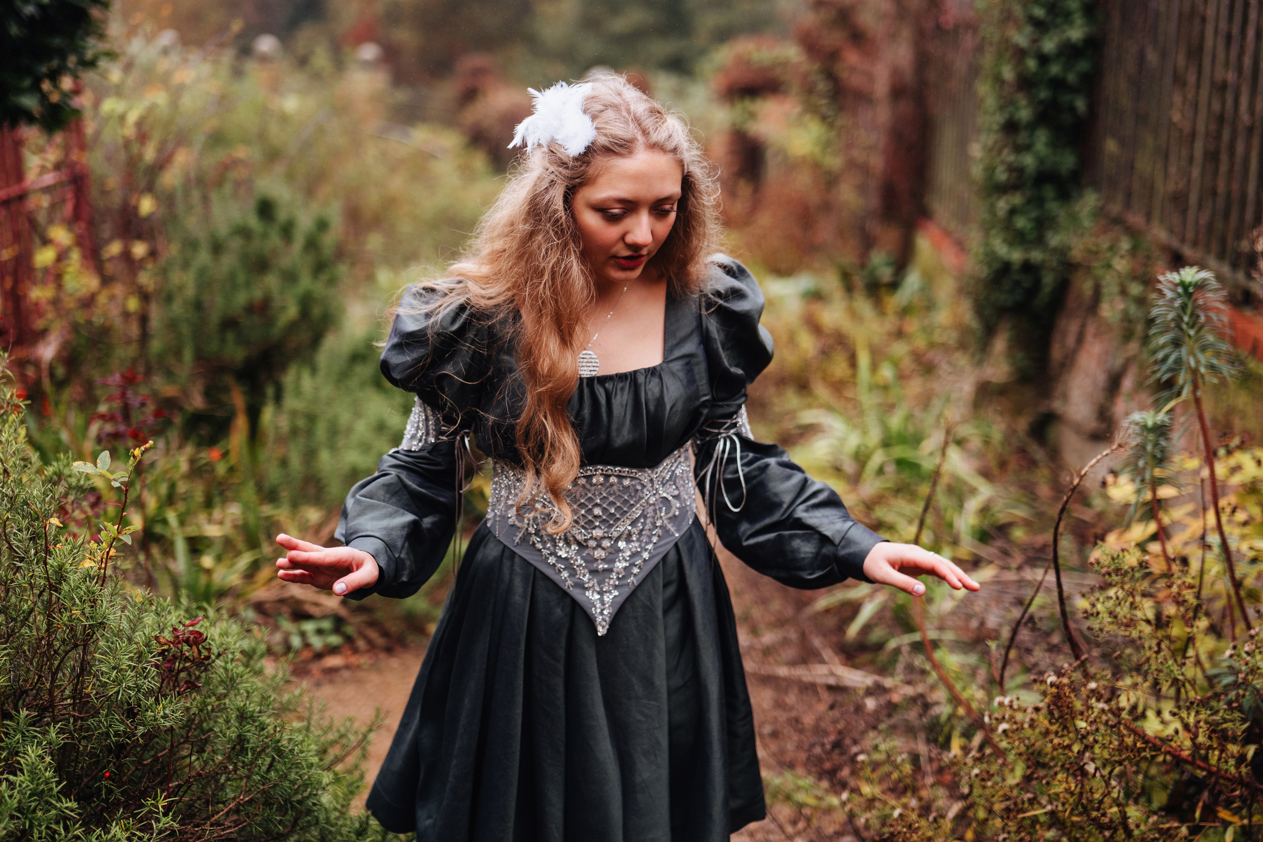 Pergola. Wedding and family photographer in London