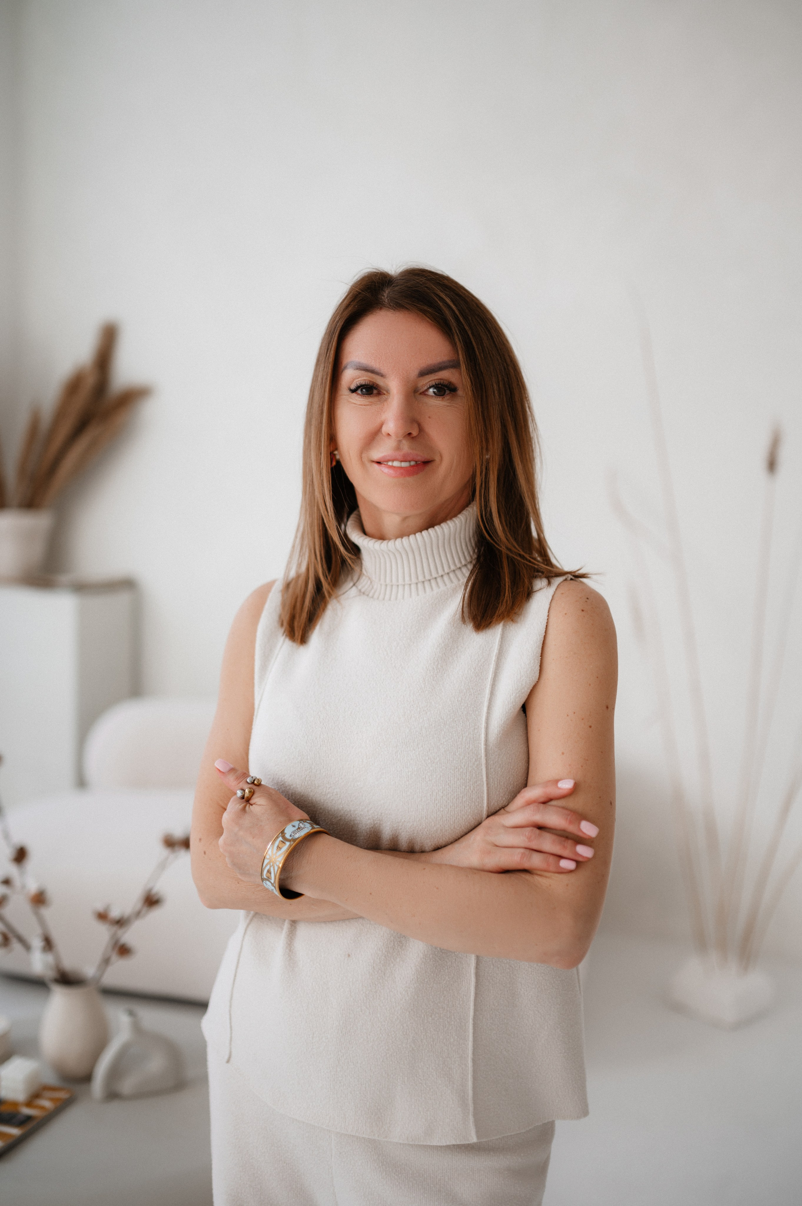 Beauty by Vovk cosmetologist in Prague. ANNA-MARIA PHOTO CONTENT CREATOR — fotograf, estét, umělec a vizuální expert na Instagram v Praze