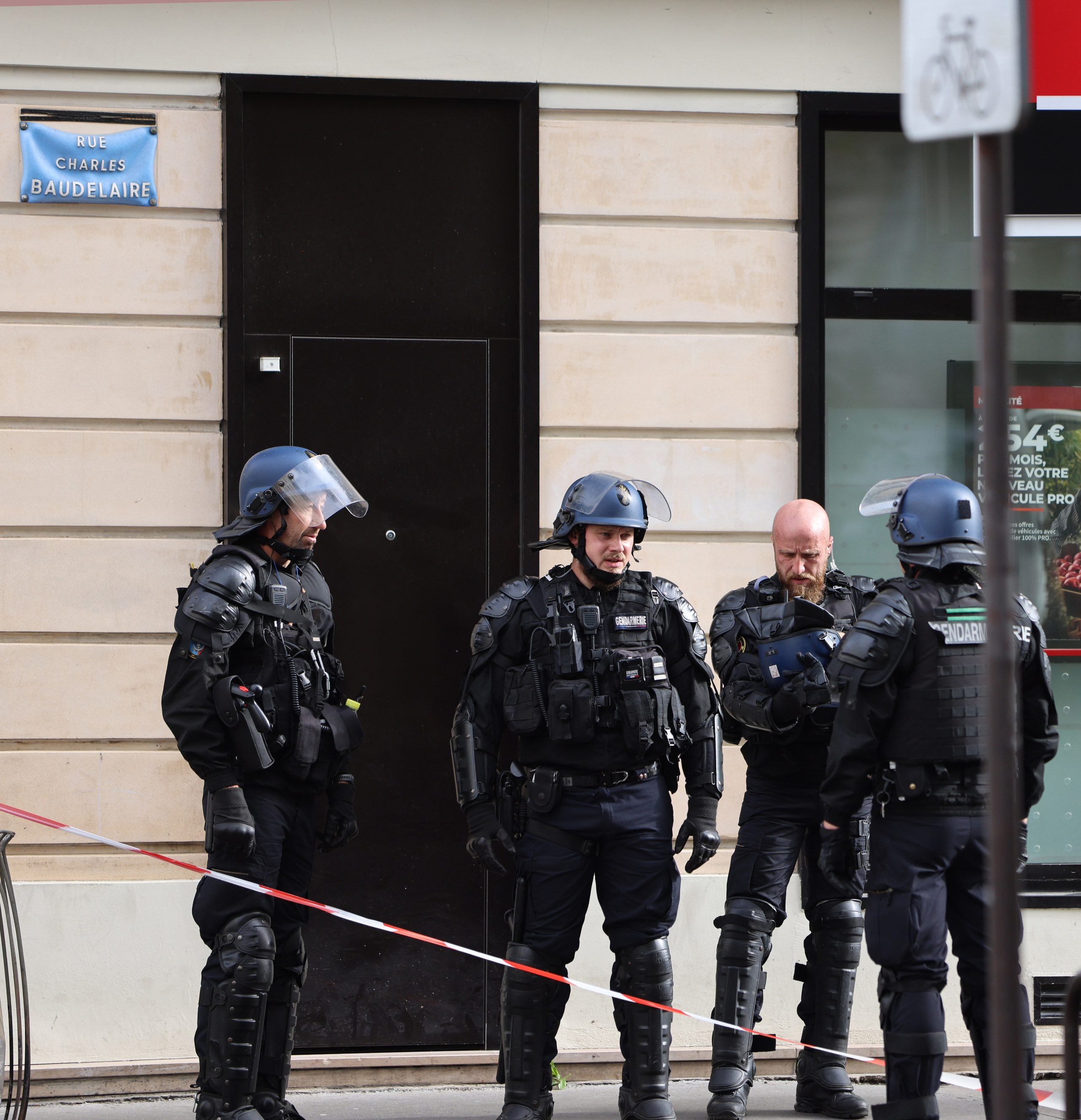 CRS octobre. Natalia Bogdanovska. Films et photographie corporate en France