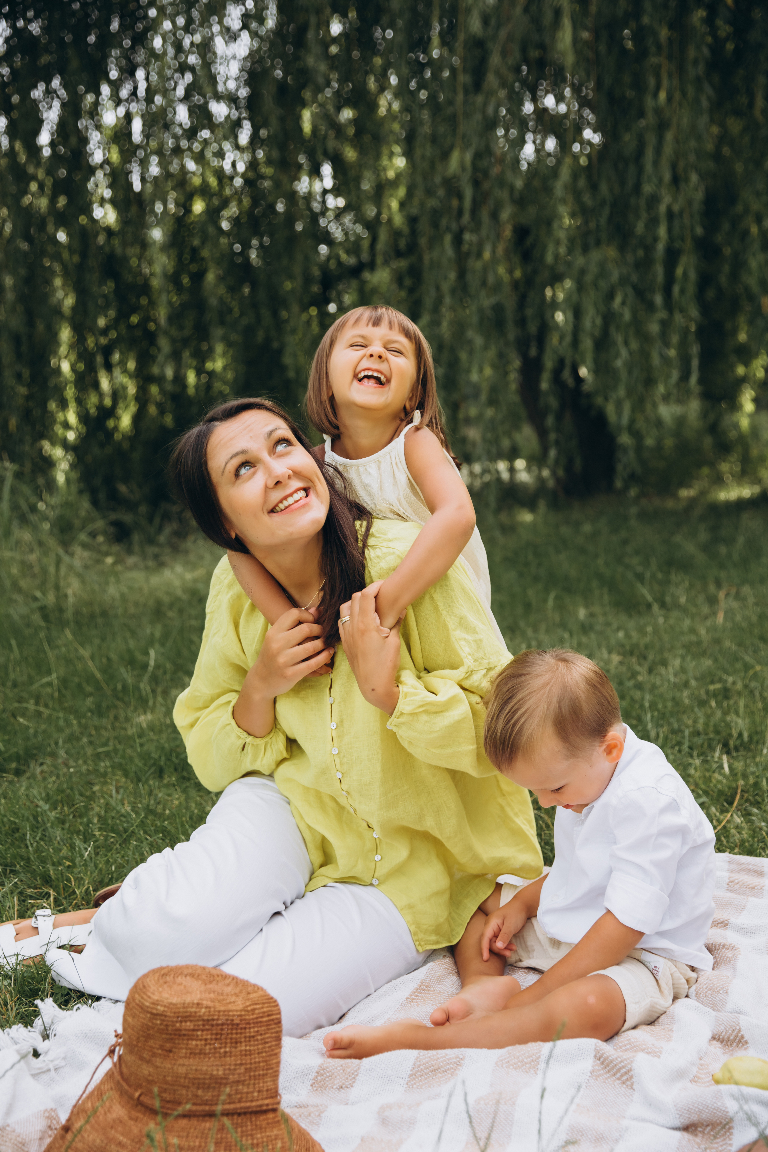 Summer Shooting. Family Photographer in Prague Nigina Fattakh