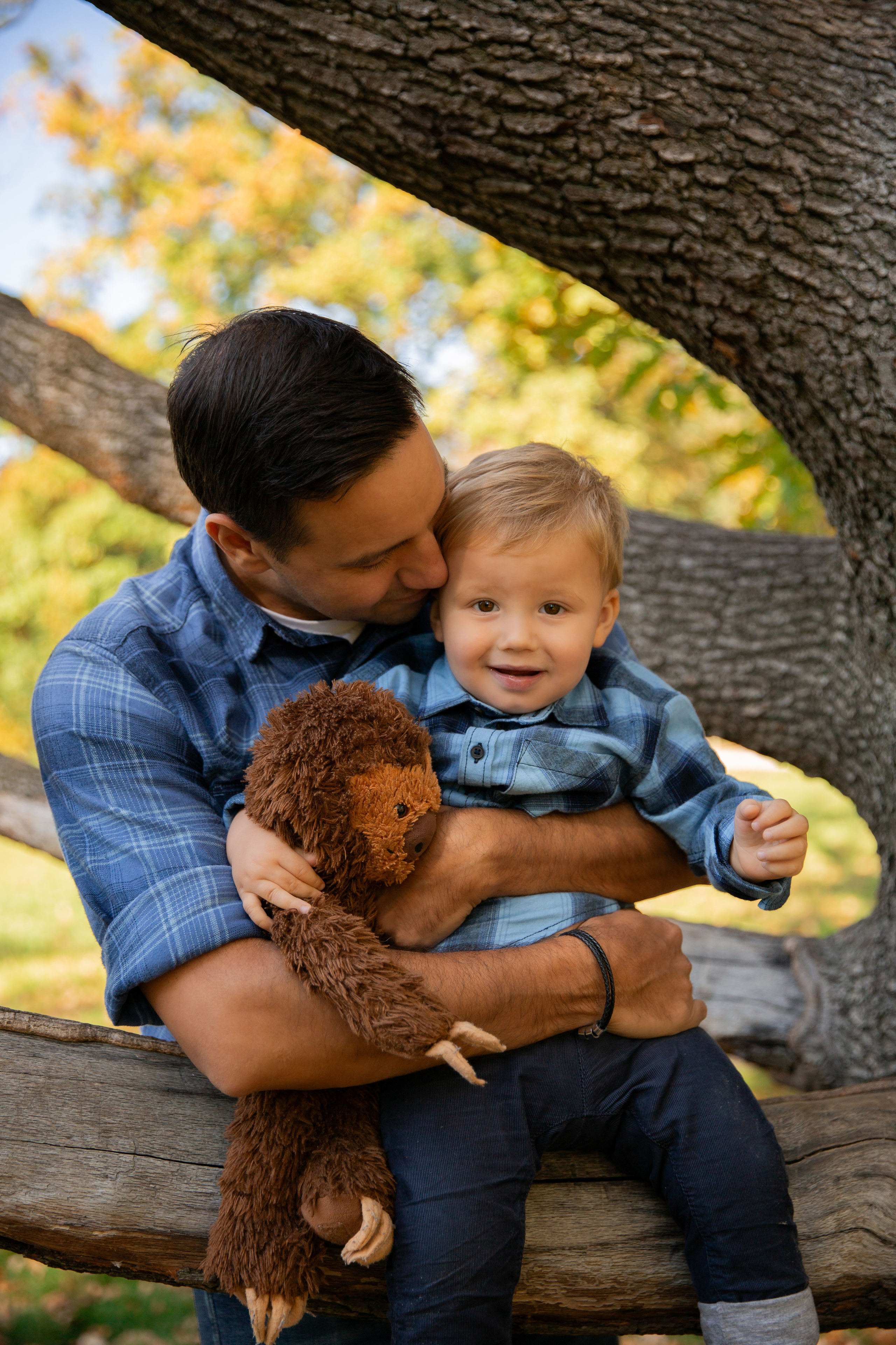Autumn Photoshoot. Family Photographer in Prague Nigina Fattakh