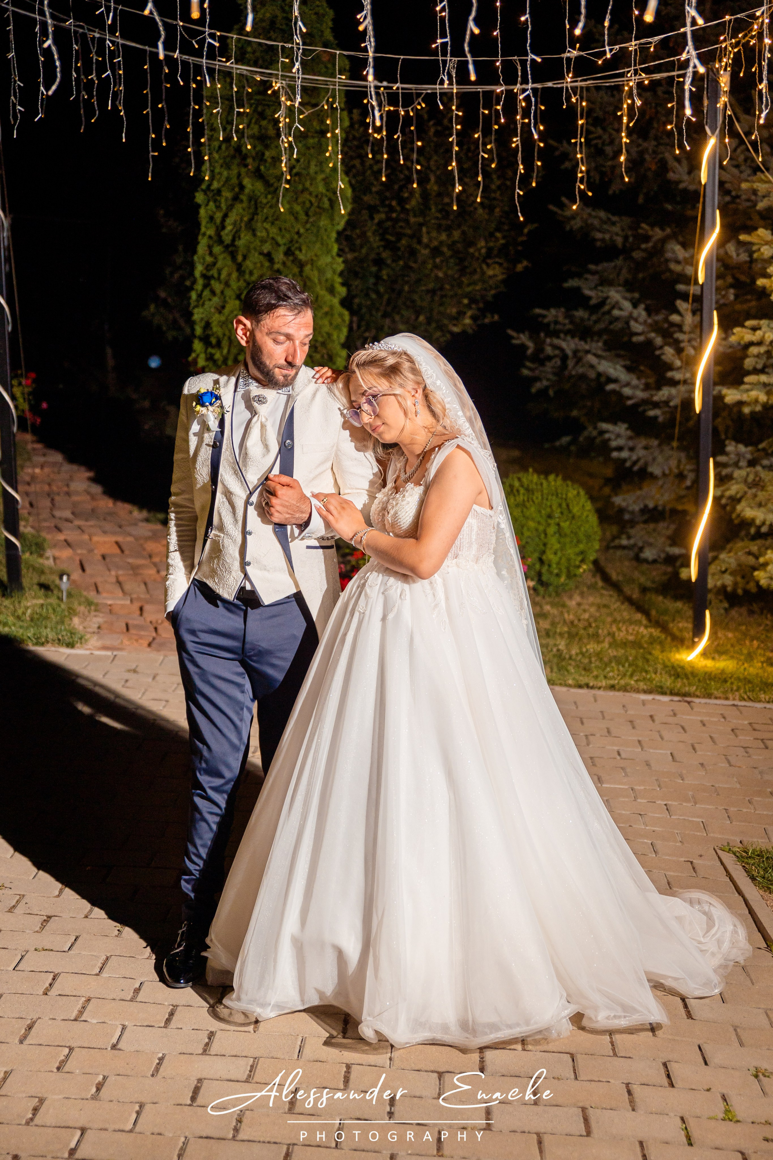 Robert & Ana Maria. Fotograf prin #Piatraneamt-Alessander Enache