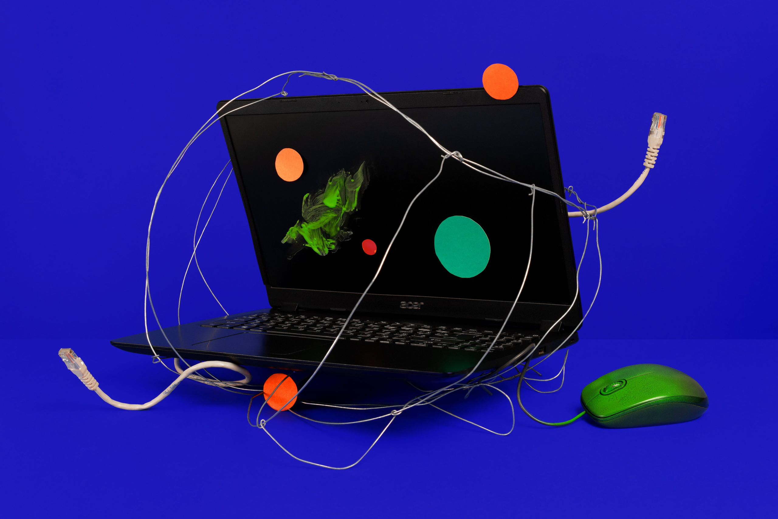 Tinkoff journal. Photographe de produits et natures mortes à Paris