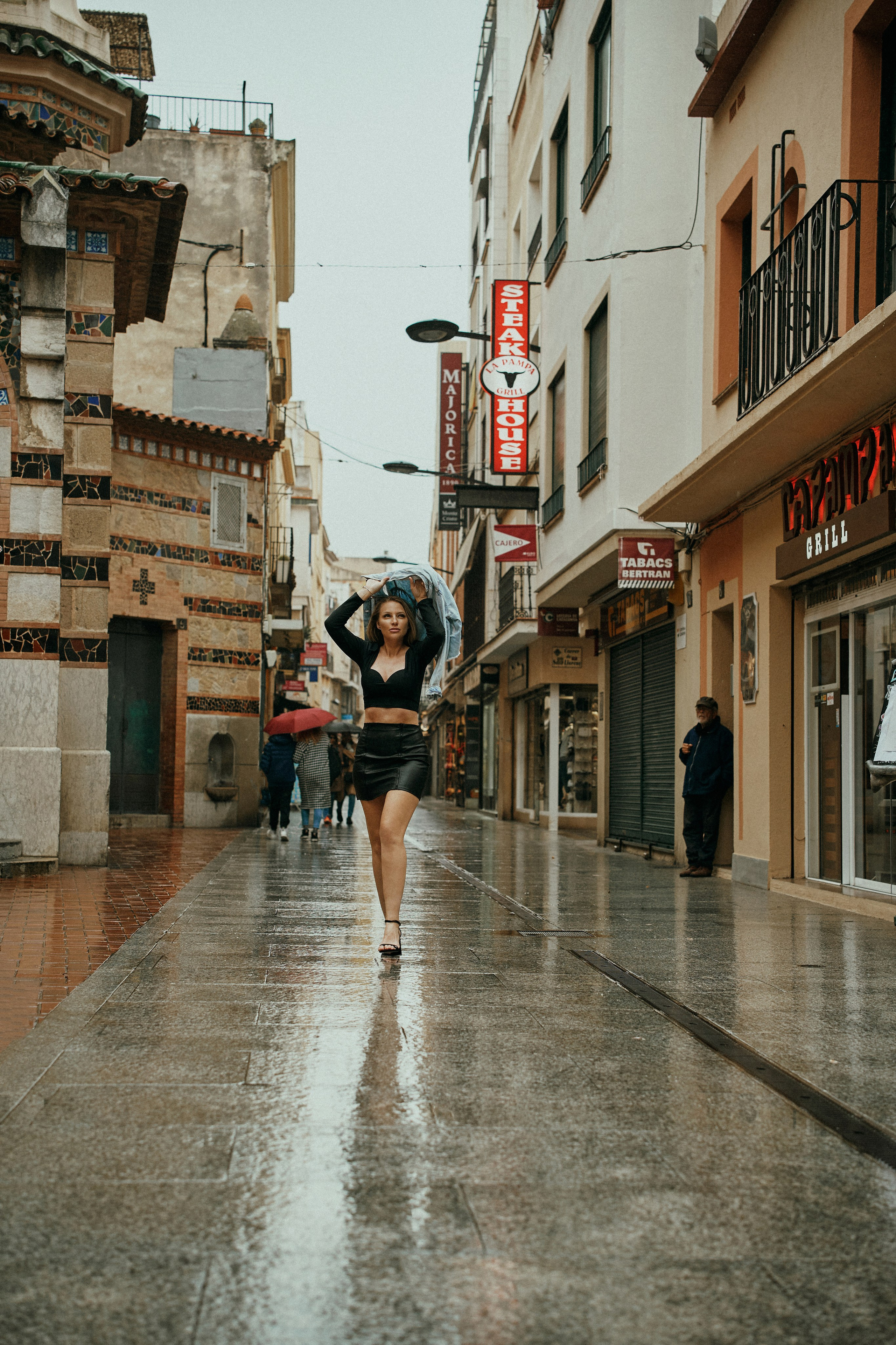 Дани. Съемка в шторм. Фотограф в Барселоне Жанна Захарченко