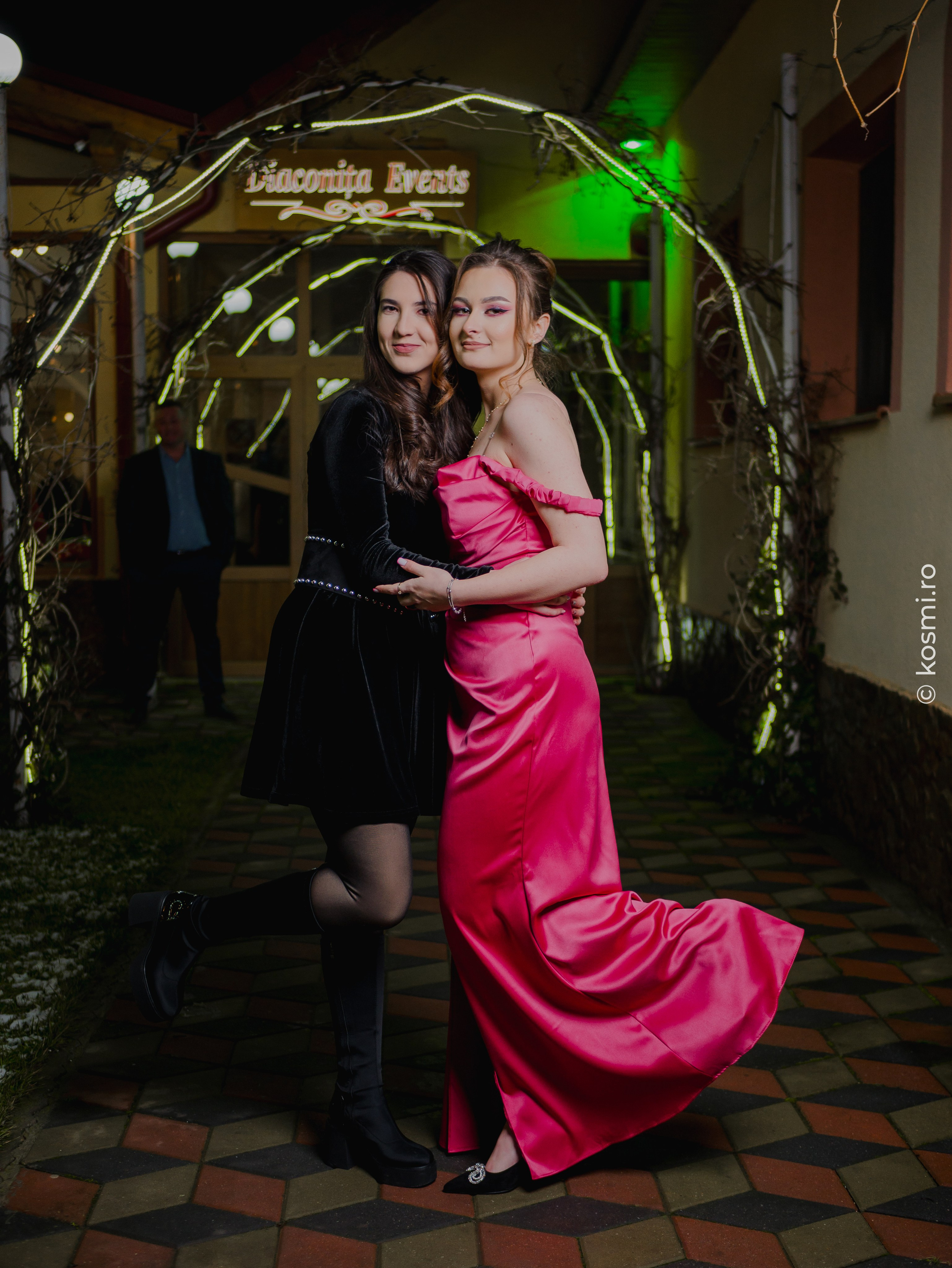 Majorat Andreea. Kosmi