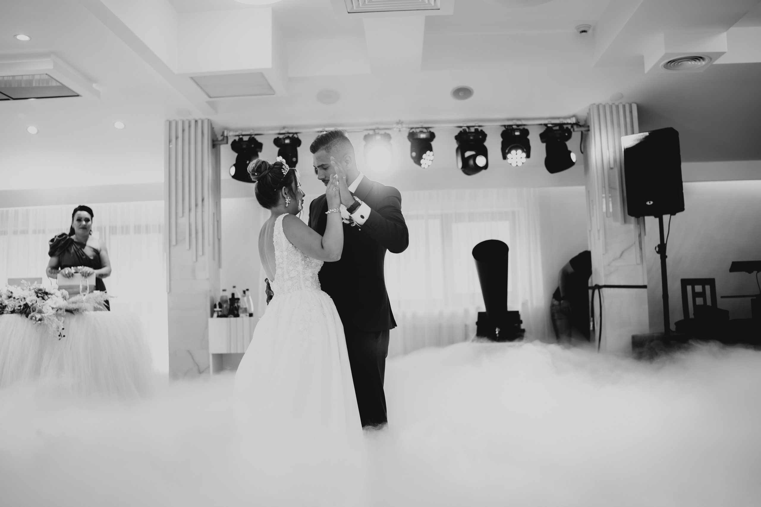 Roberta&Claudiu. Avram Madalina Photography