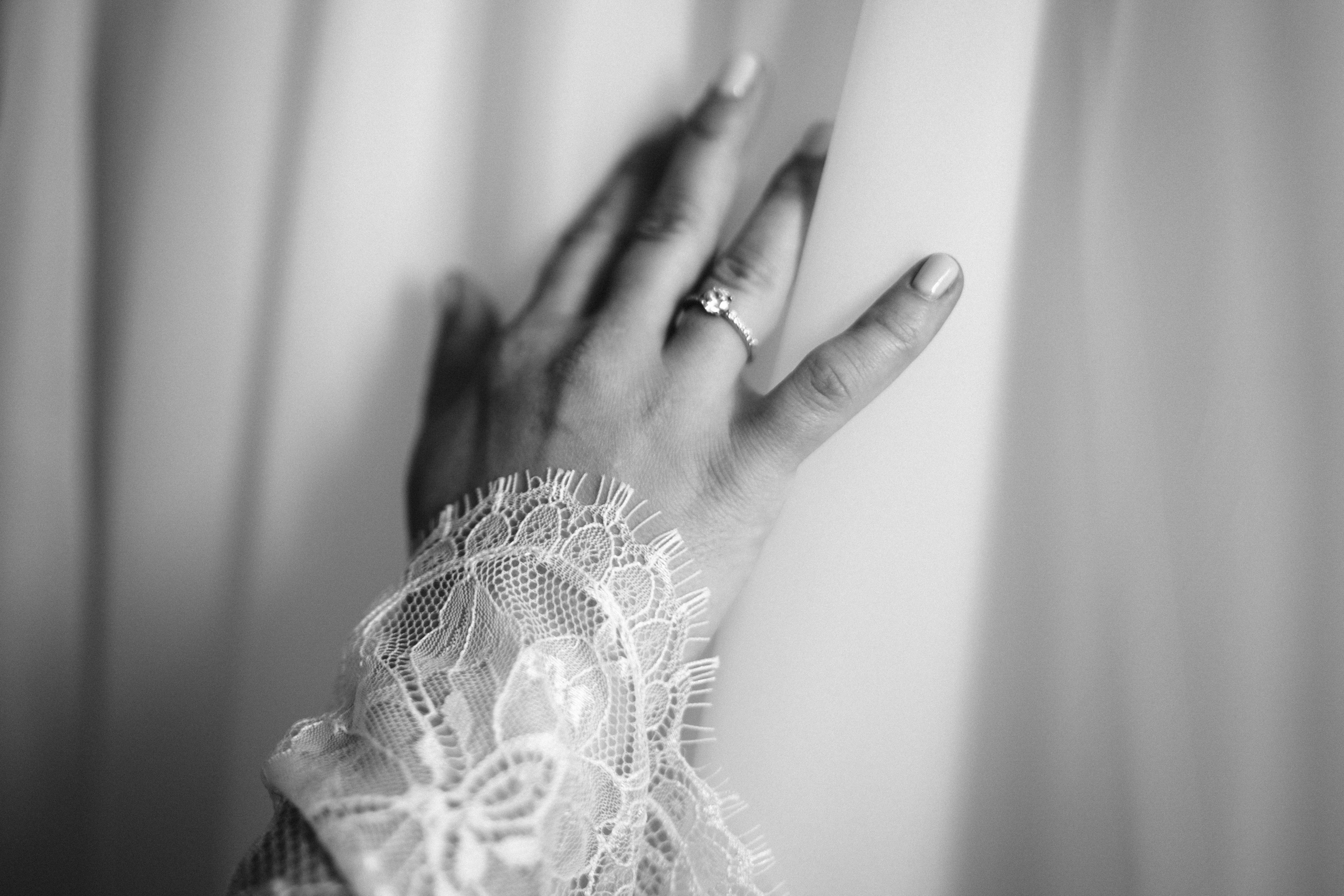 Alexandra + Andrei / Iasi. Foto-Video Nunta Iasi, Suceava, Bucuresti / Disponibilitate 2025 — 2026 — 2027