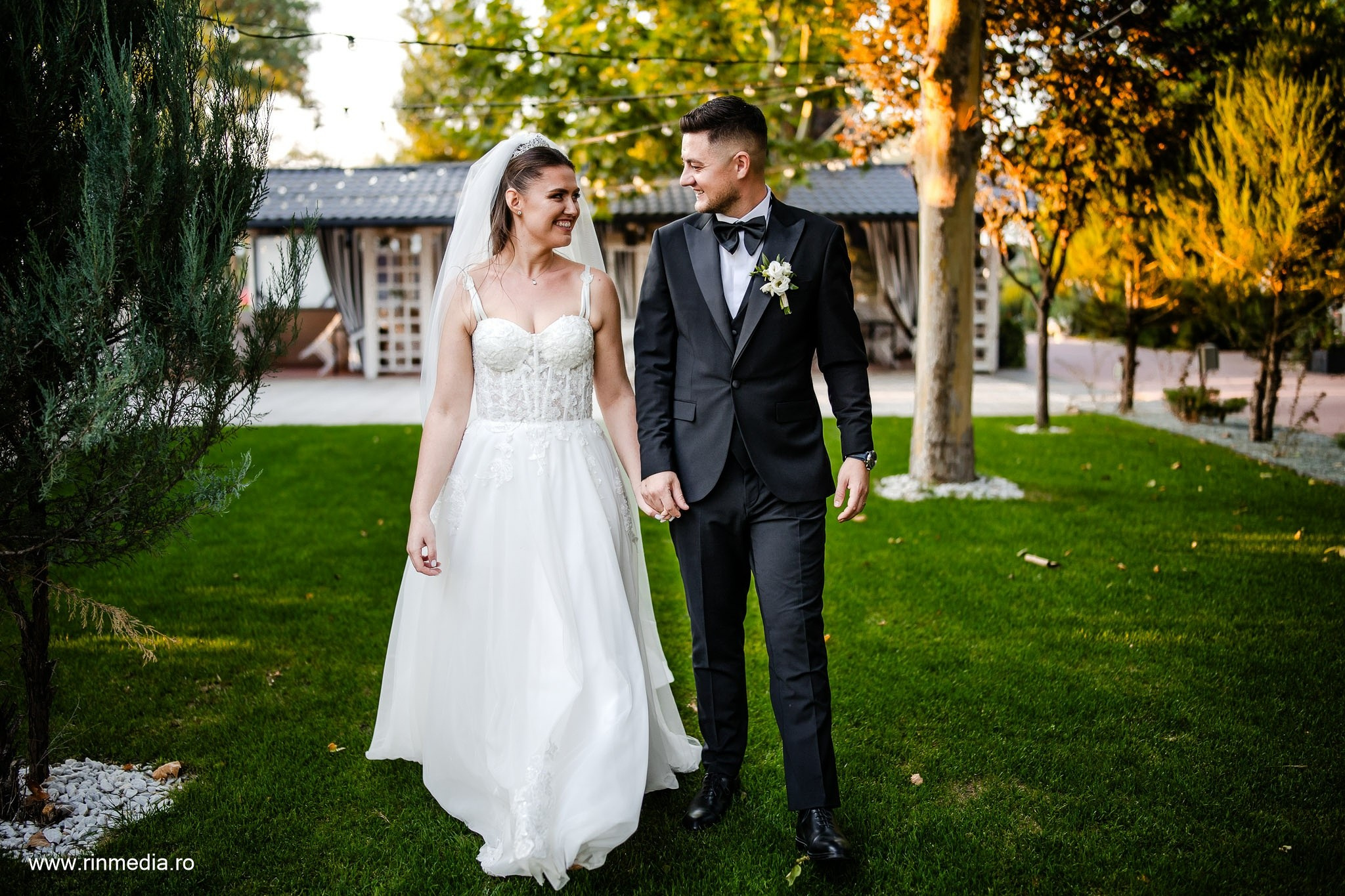 Ciprian & Madalina. Fotograf de Nunta Focsani