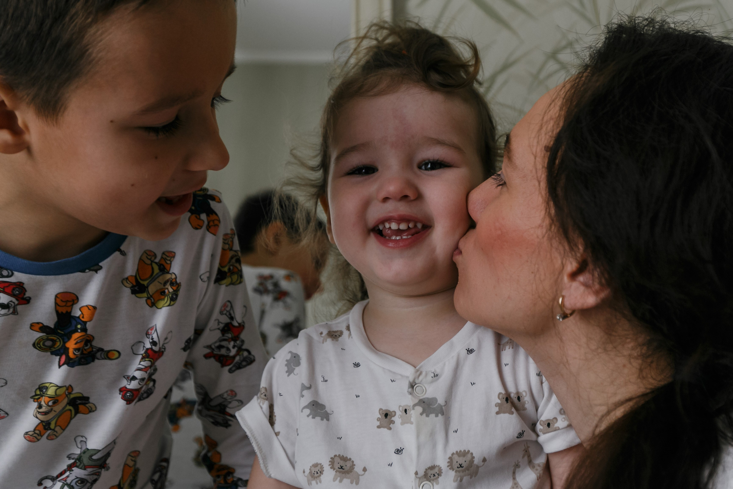 Sesión de fotos de una princesita. Fotógrafo de retrato, familia y reportajes en Valencia | España | Europa Vitalii Lumier