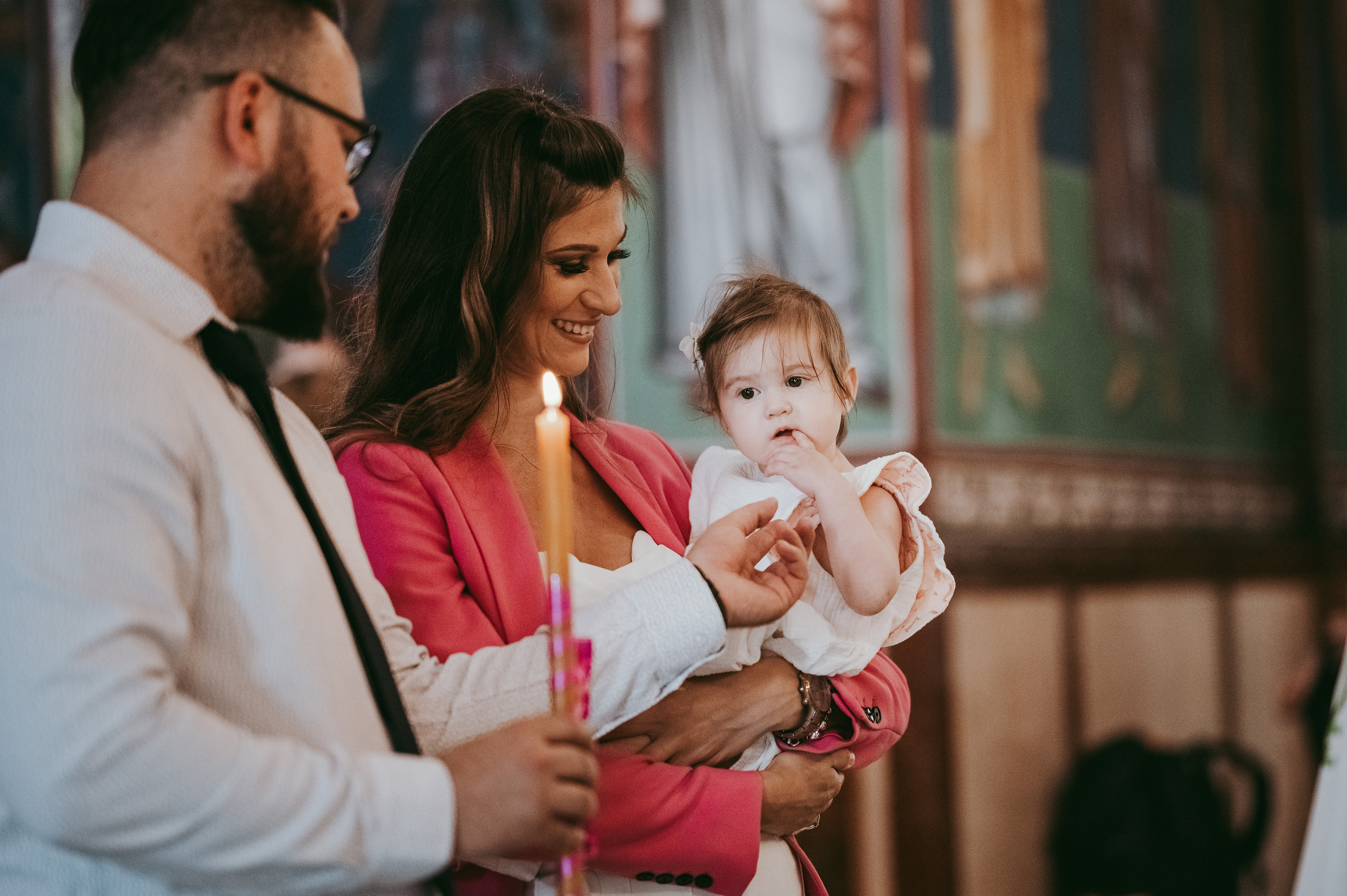 Mila / krstenje. Deciji i porodicni fotograf u Beogradu Oksana Skendzic