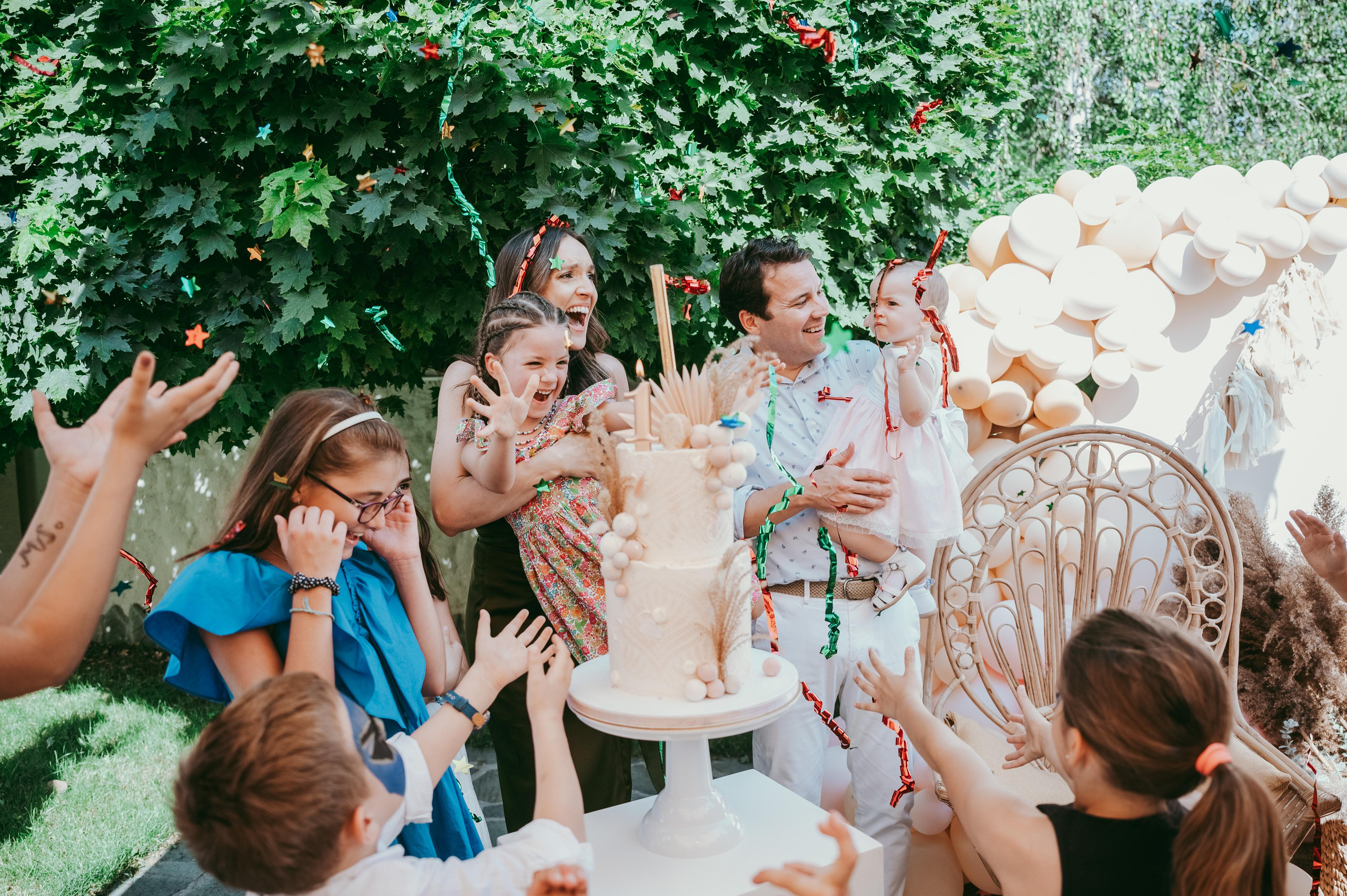 Fotografisanje RODJENDANA. Deciji i porodicni fotograf u Beogradu Oksana Skendzic