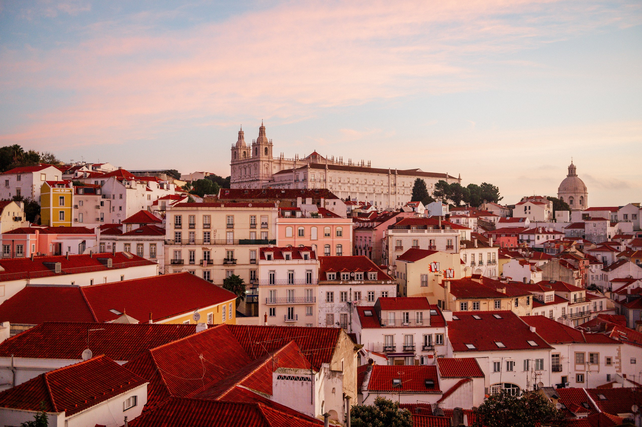 capture your family memories in Lisbon