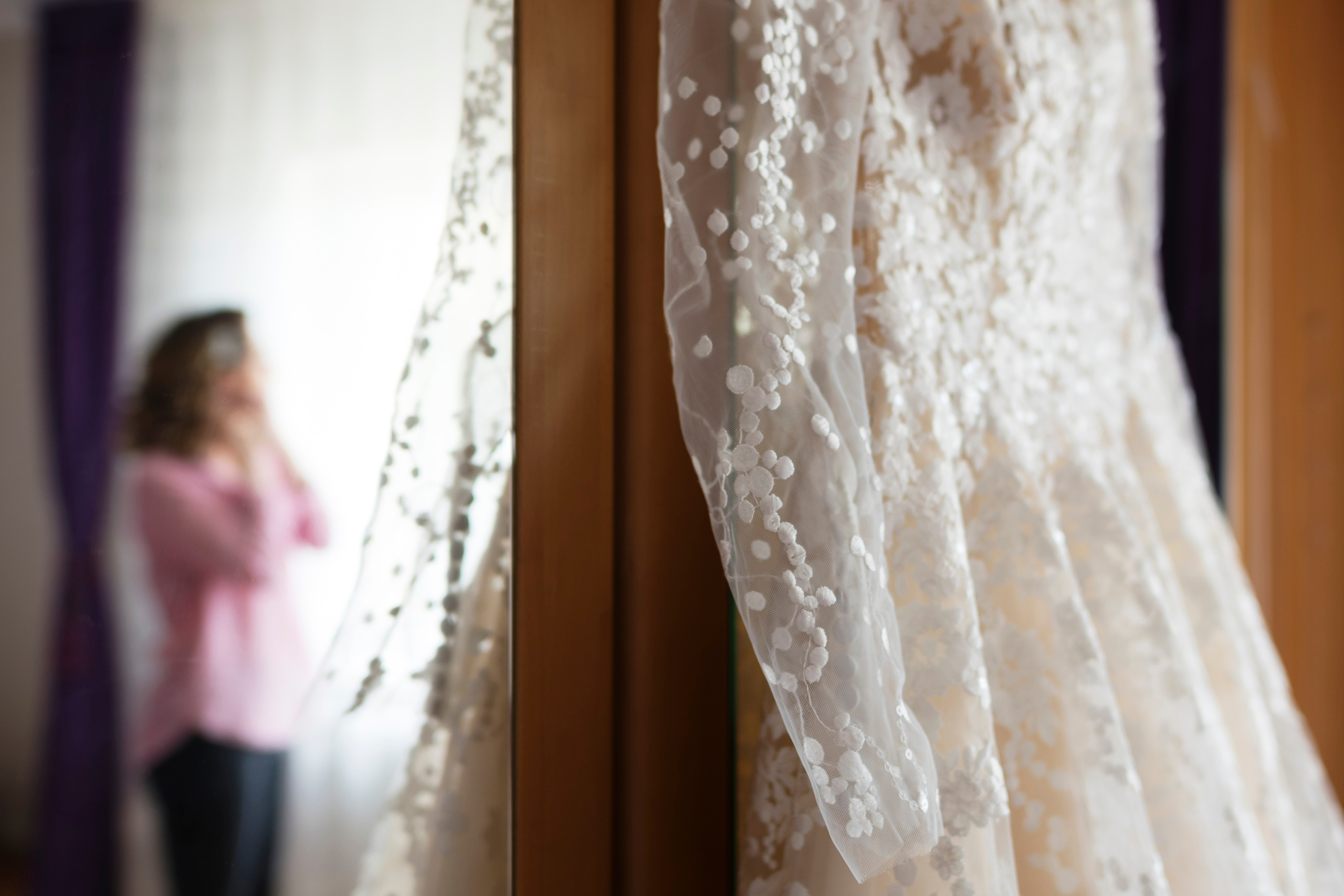 Fotografii de nunta Onesti. MDimaFotoStudio. Fotograf de nuntă, evenimente private și de familie