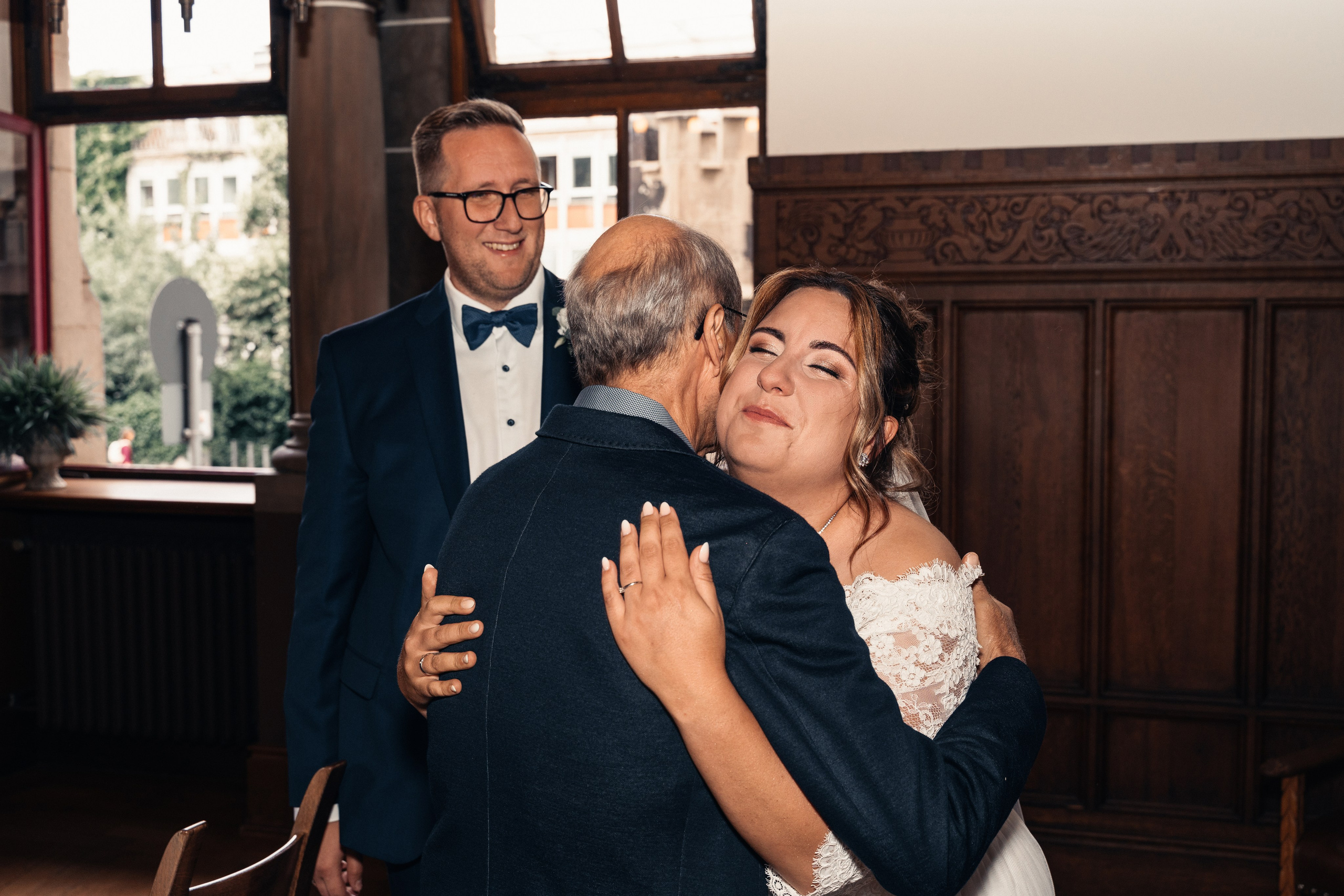 B & S in Düsseldorf. Hochzeitsfotograf für Moers, Niederrhein, Düsseldorf, NRW und Deutschland