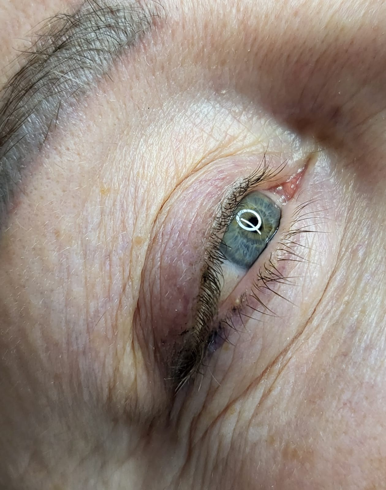 Wimpernlifting Stuttgart. Beauty Studio Perfekto