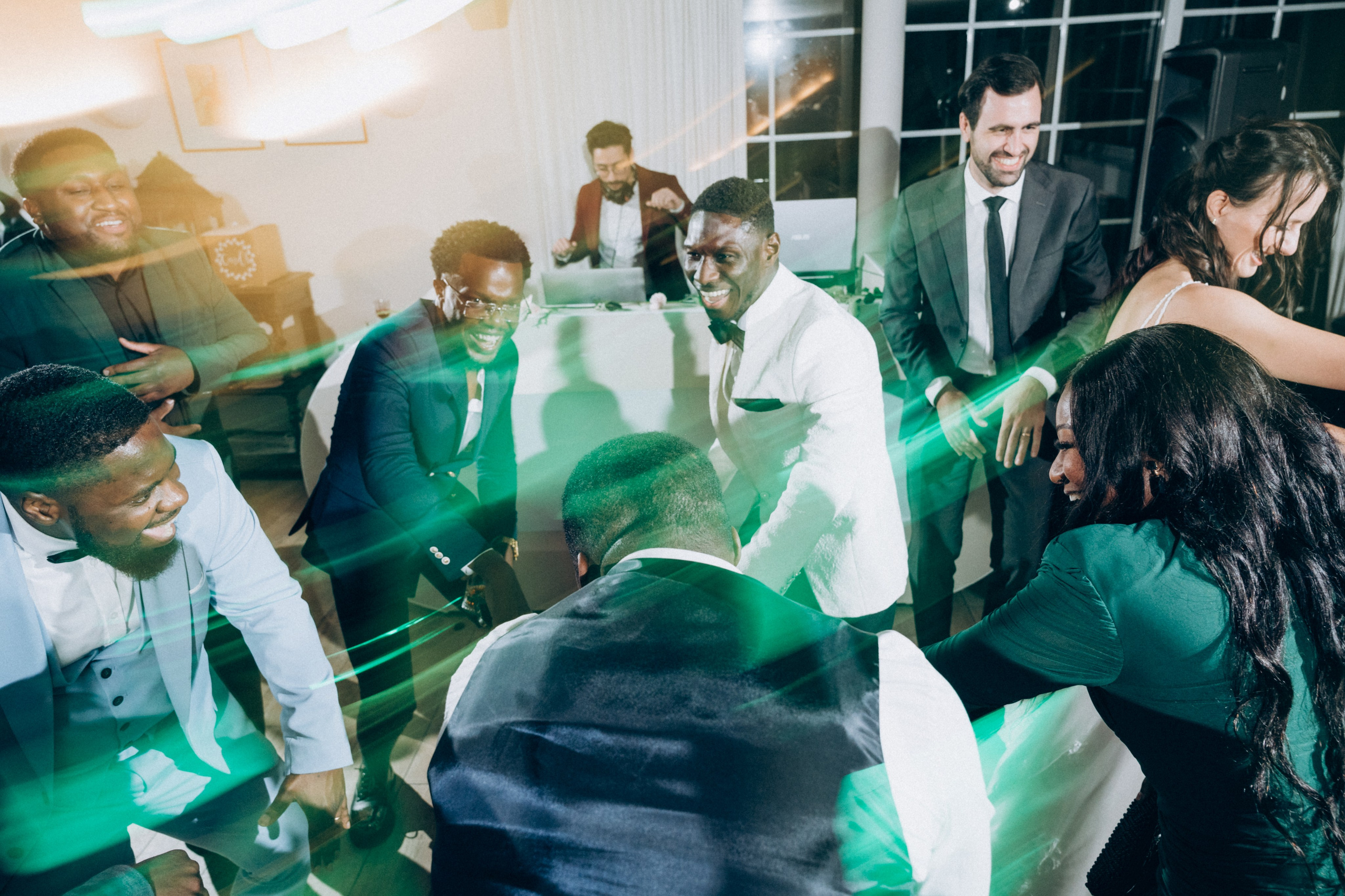 Anisa & Yannick huwelijk in Gent. Little Birdie – Jouw familie- en huwelijksfotograaf in België en daarbuiten