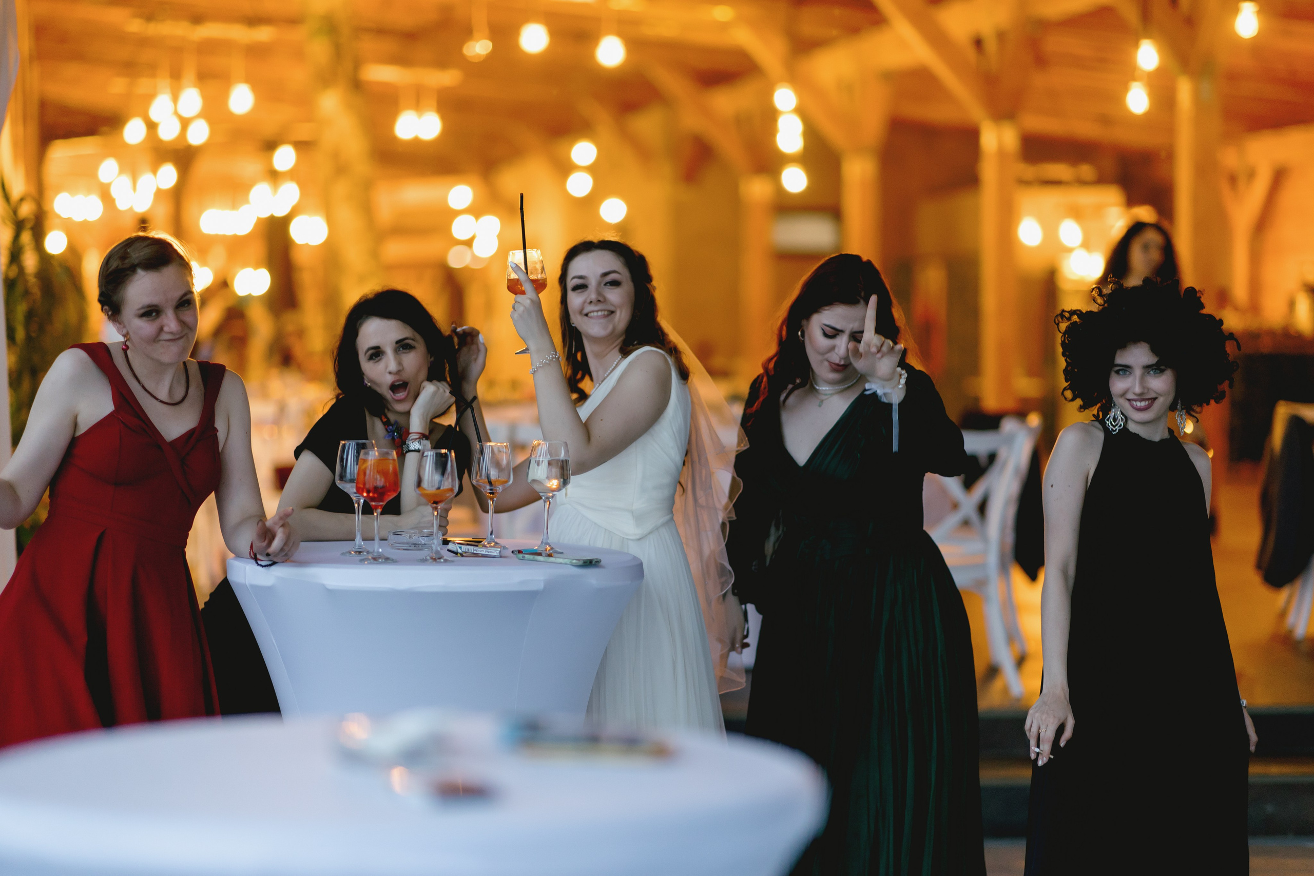 Nuntă de poveste la Cernica: Malina și Alex își spun „DA” înconjurați. MDimaFotoStudio. Fotograf de nuntă, evenimente private și de familie