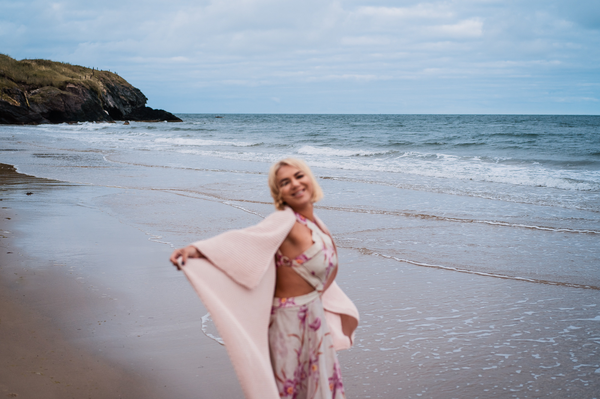 At seaside. Portrait, Family and Maternity Photographer in Dublin Tania Vaskul