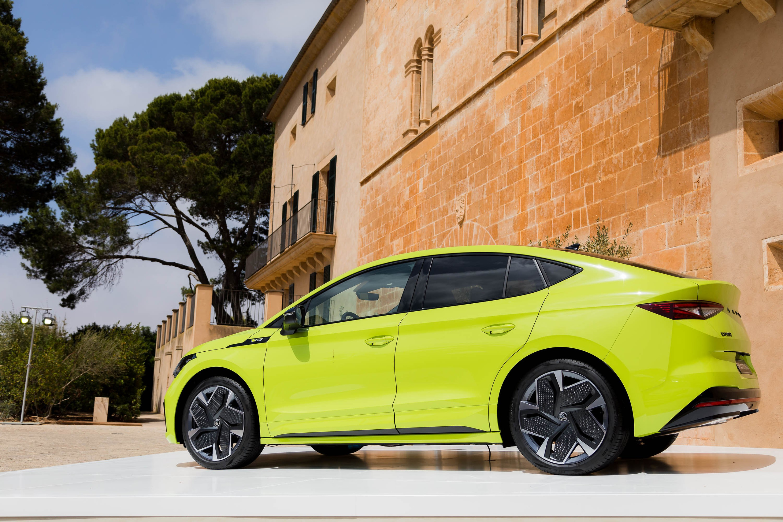 Skoda car presentation manufacturer in Mallorca. Mallorca Wedding, Corporate & Social Photographer