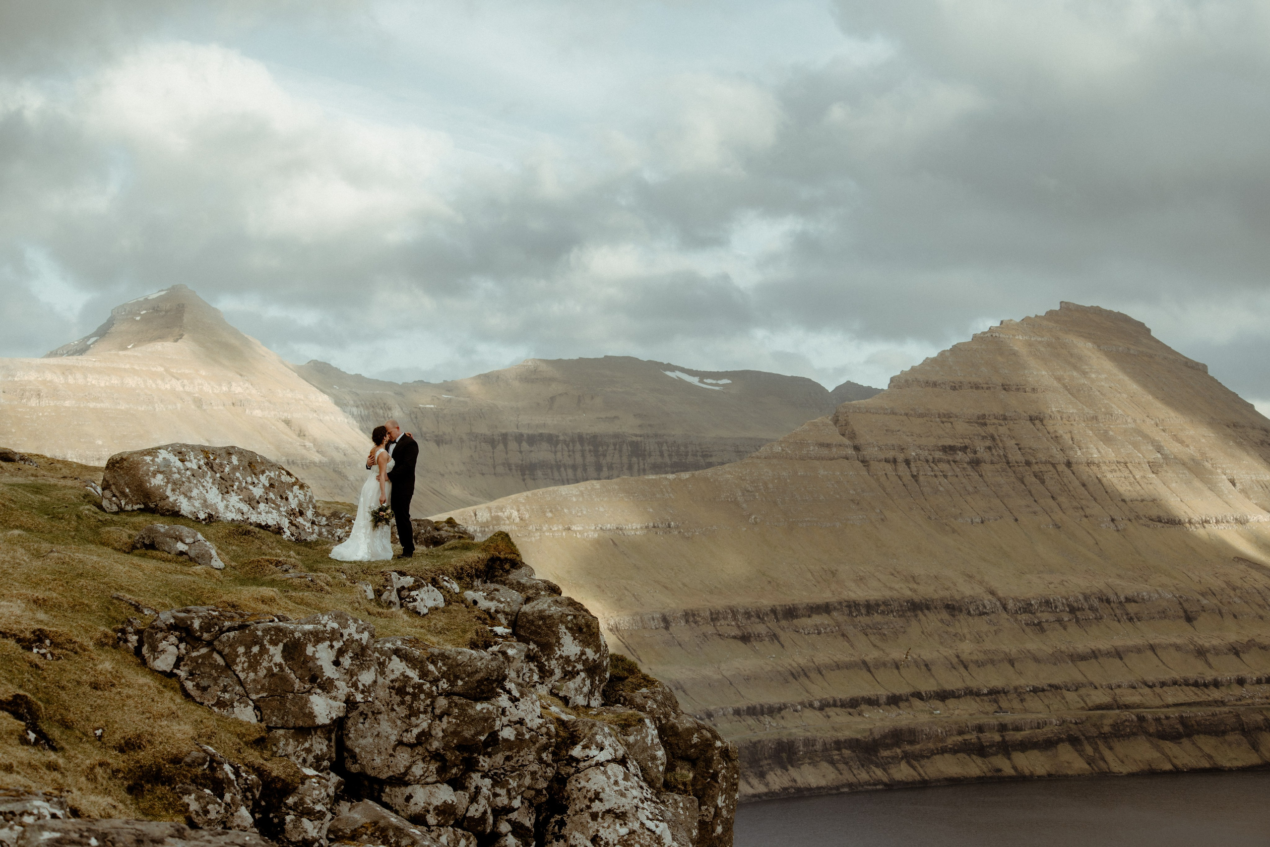 Faroe Islands elopement | Adventure wedding in Faroe Islands. Iceland elopement photo and video | Nikolaichik Photo