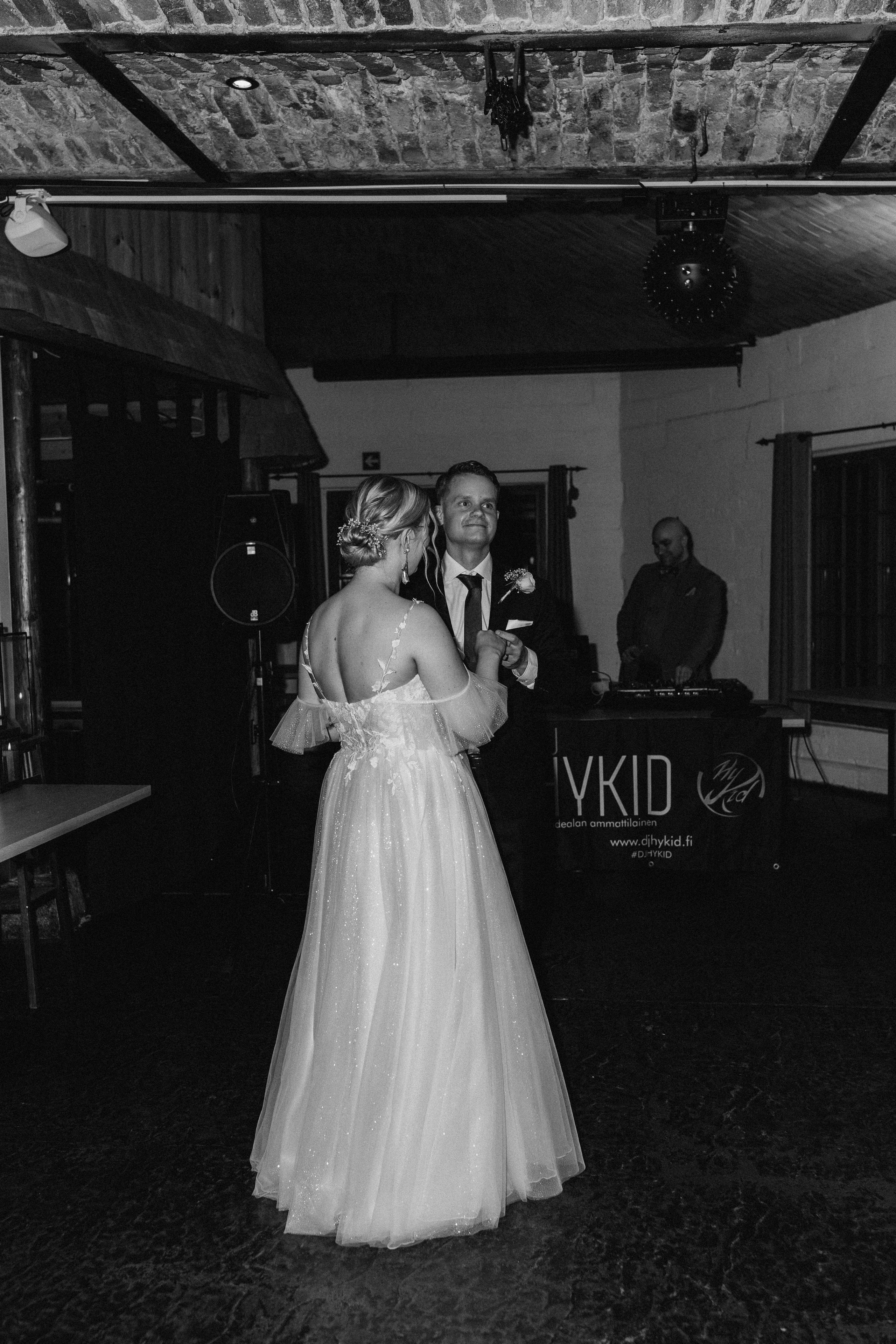 C&A. Wedding and portrait photographer in Helsinki Vickan O