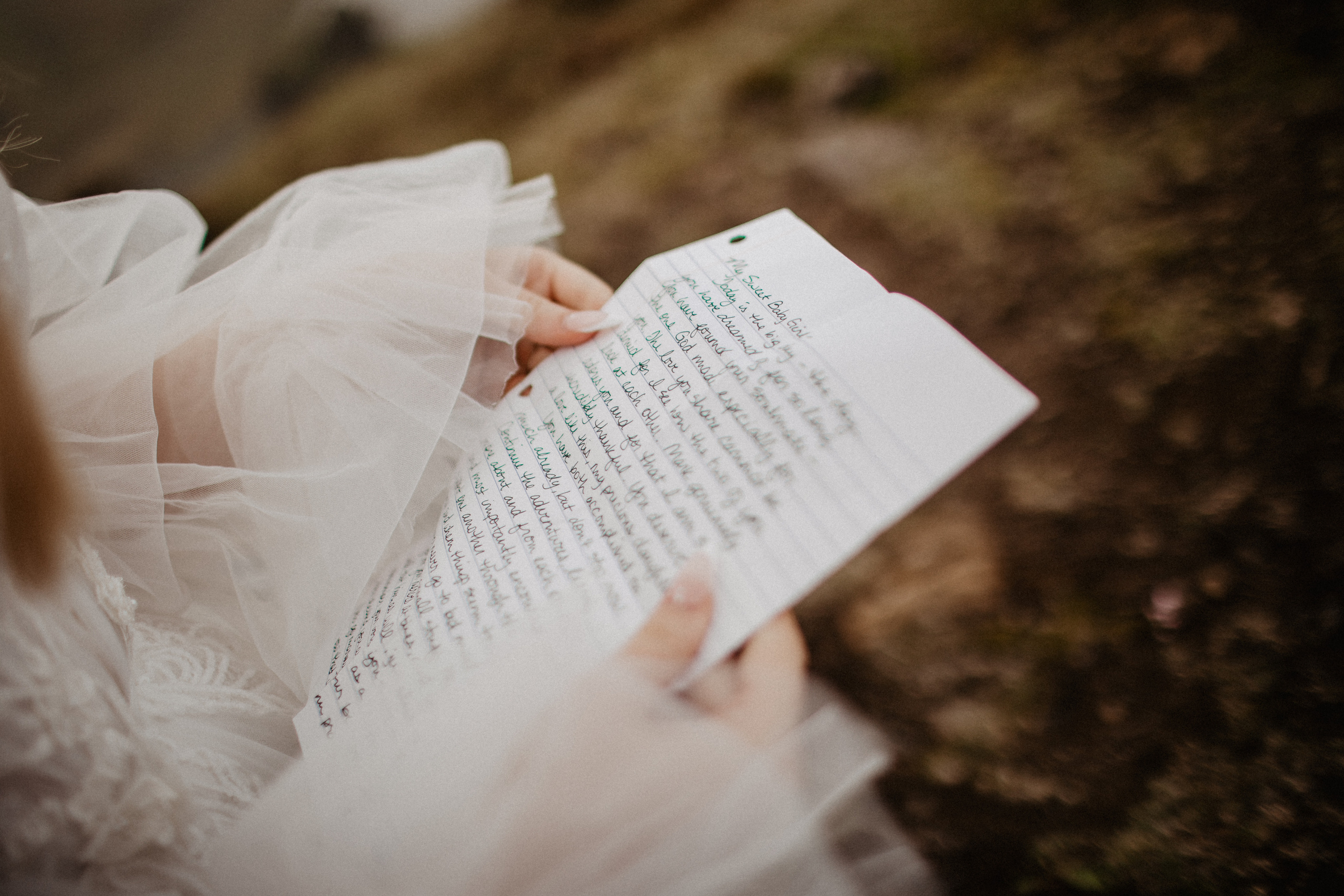Vow exchanging ceremony in Iceland | Elopement in South Iceland. Iceland elopement photographer & videographer