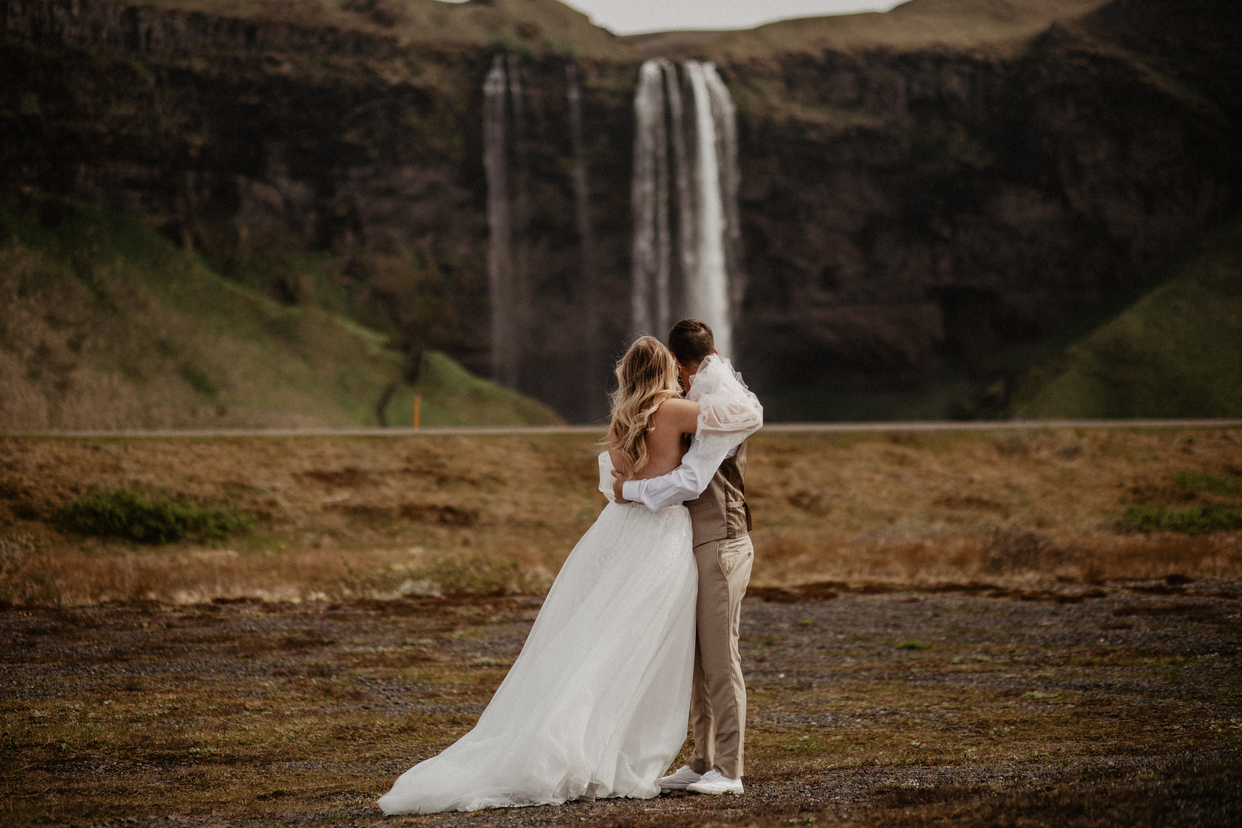 Vow exchanging ceremony in Iceland | Elopement in South Iceland. Iceland elopement photographer & videographer