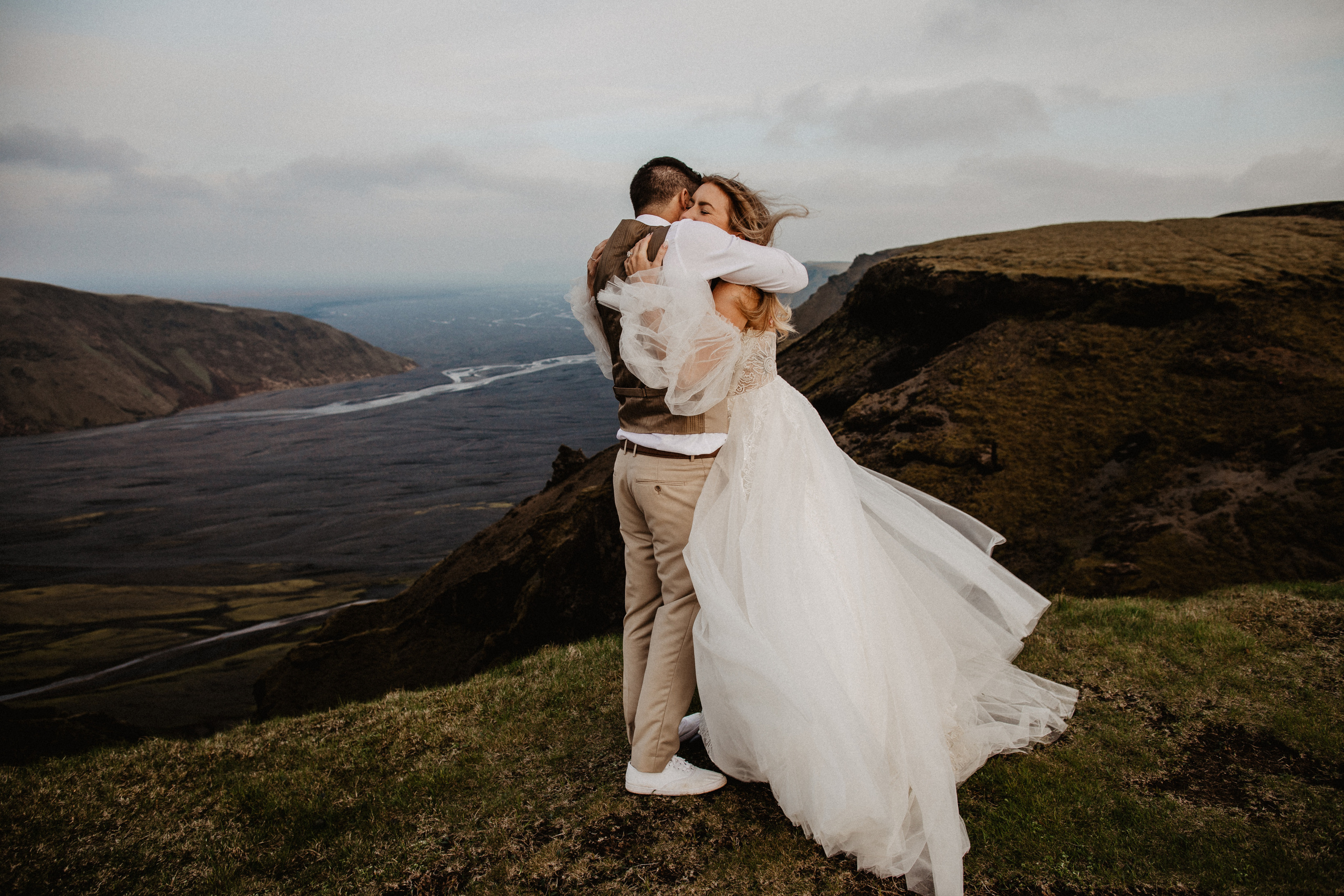 Vow exchanging ceremony in Iceland | Elopement in South Iceland. Iceland elopement photographer & videographer