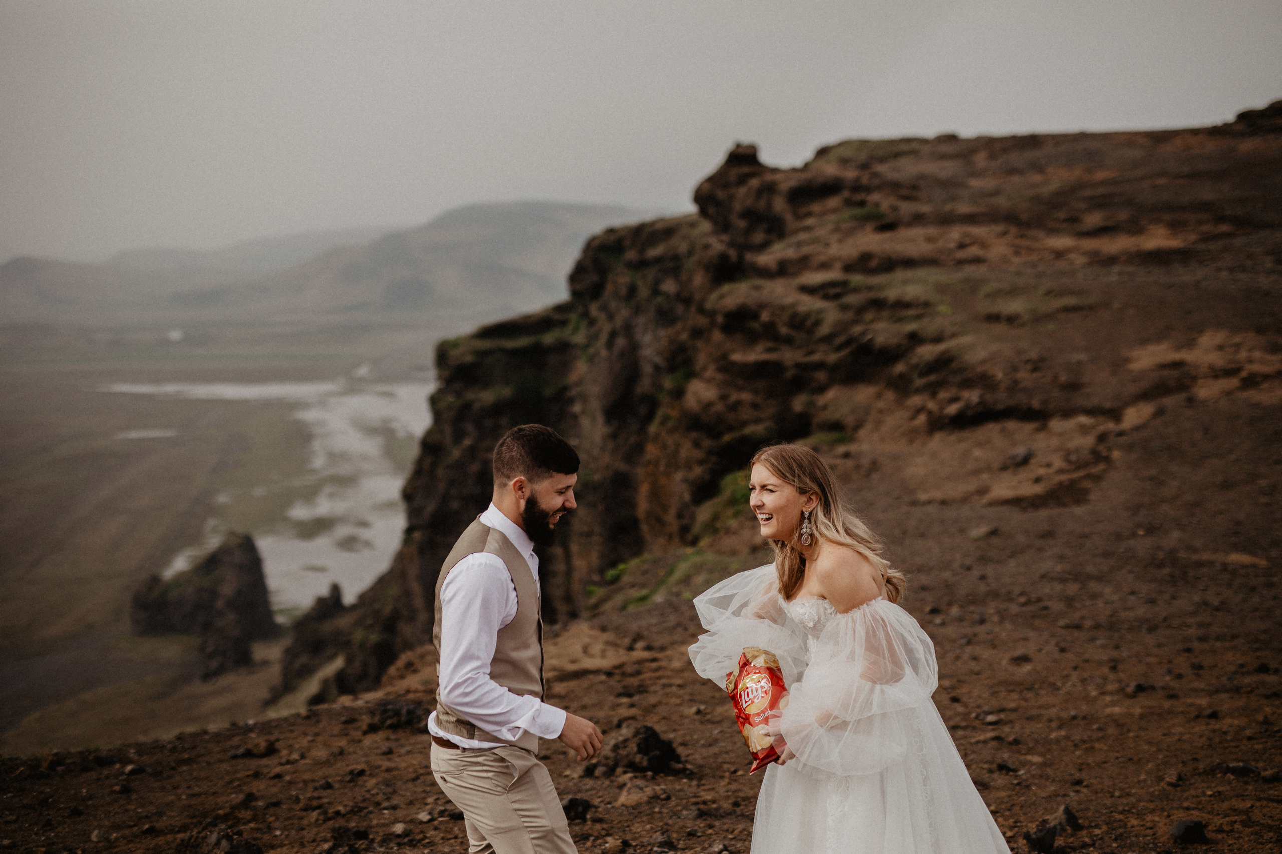 Vow exchanging ceremony in Iceland | Elopement in South Iceland. Iceland elopement photographer & videographer