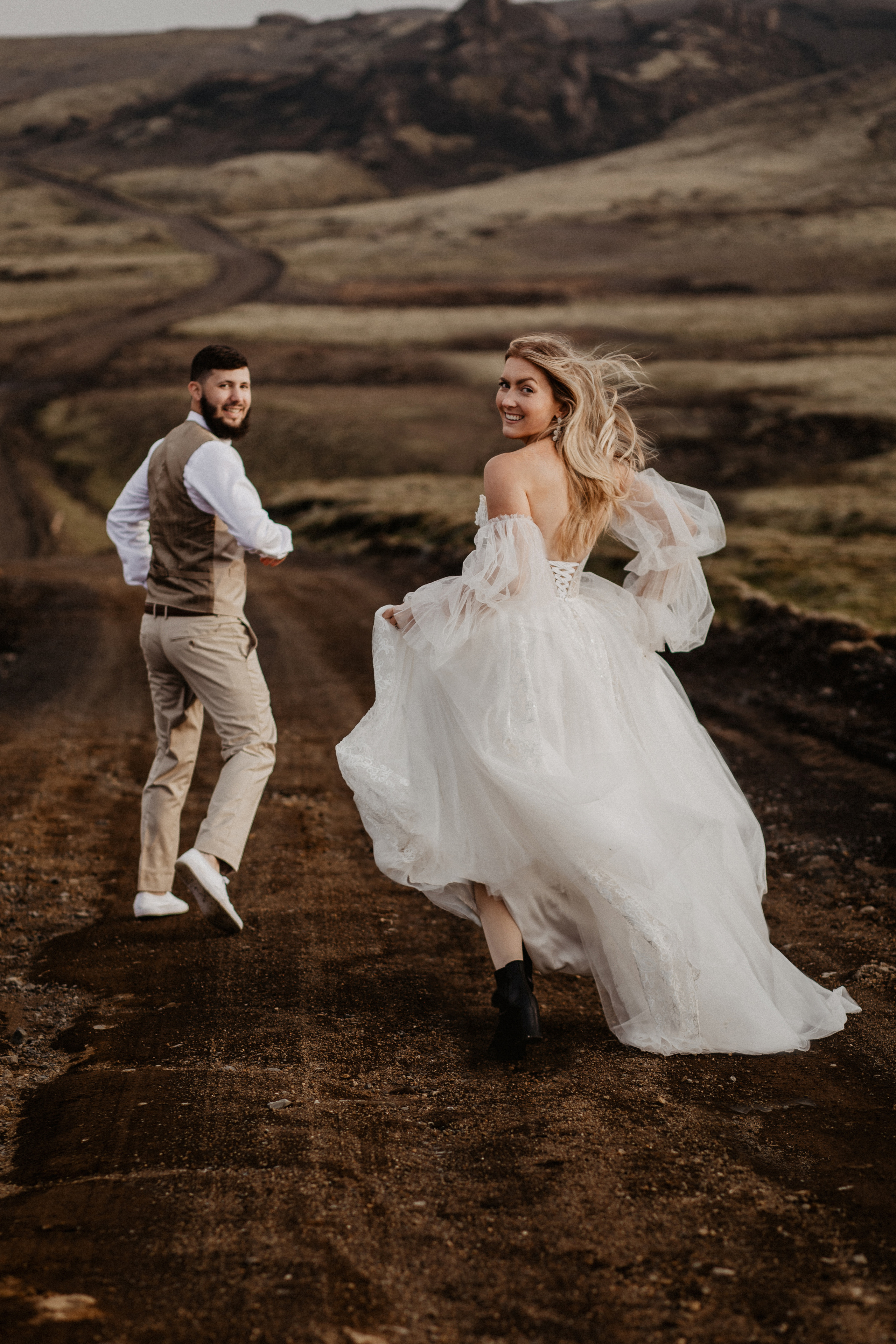 Vow exchanging ceremony in Iceland | Elopement in South Iceland. Iceland elopement photographer & videographer