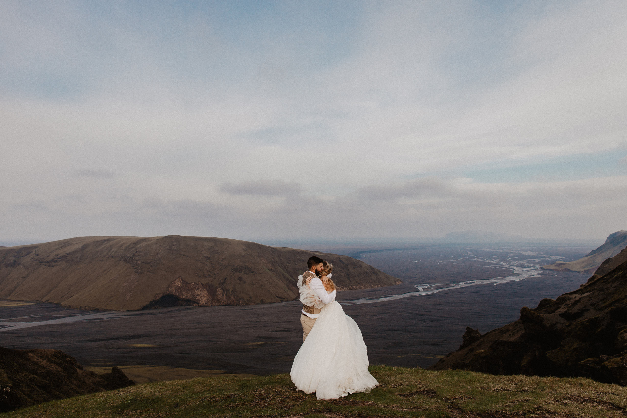 Vow exchanging ceremony in Iceland | Elopement in South Iceland. Iceland elopement photographer & videographer