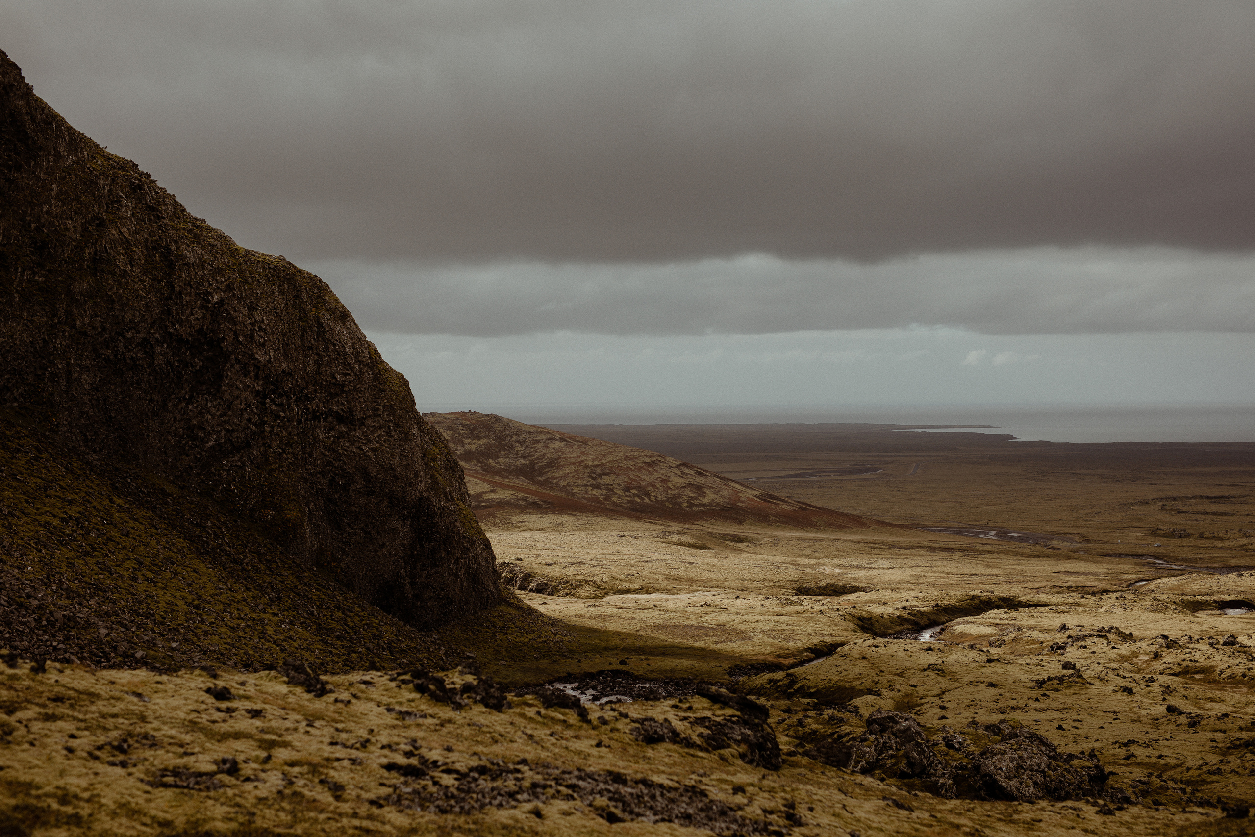 Snaefellsnes elopement Iceland. Iceland elopement photographer & videographer