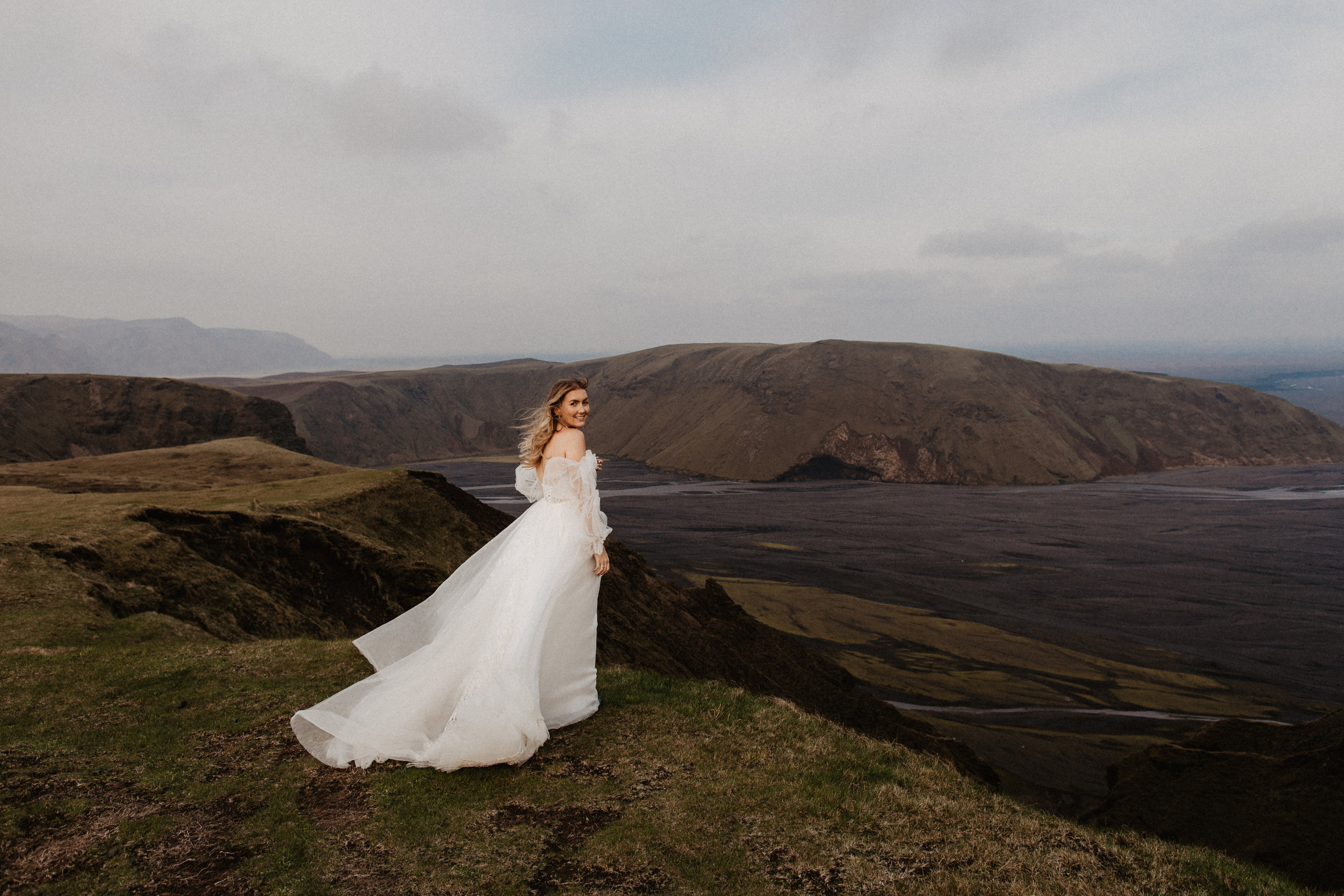Vow exchanging ceremony in Iceland | Elopement in South Iceland. Iceland elopement photographer & videographer