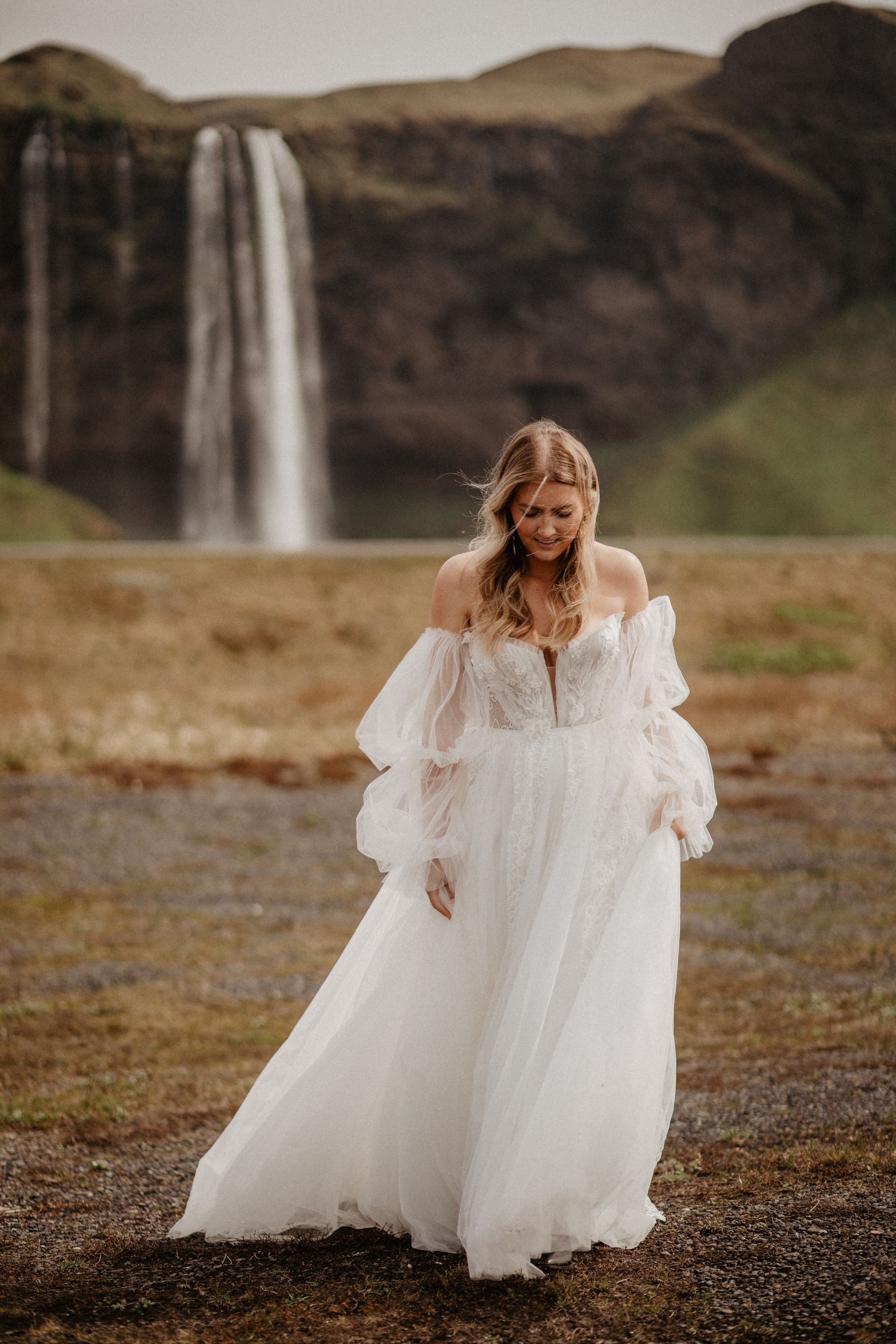 Vow exchanging ceremony in Iceland | Elopement in South Iceland. Iceland elopement photographer & videographer