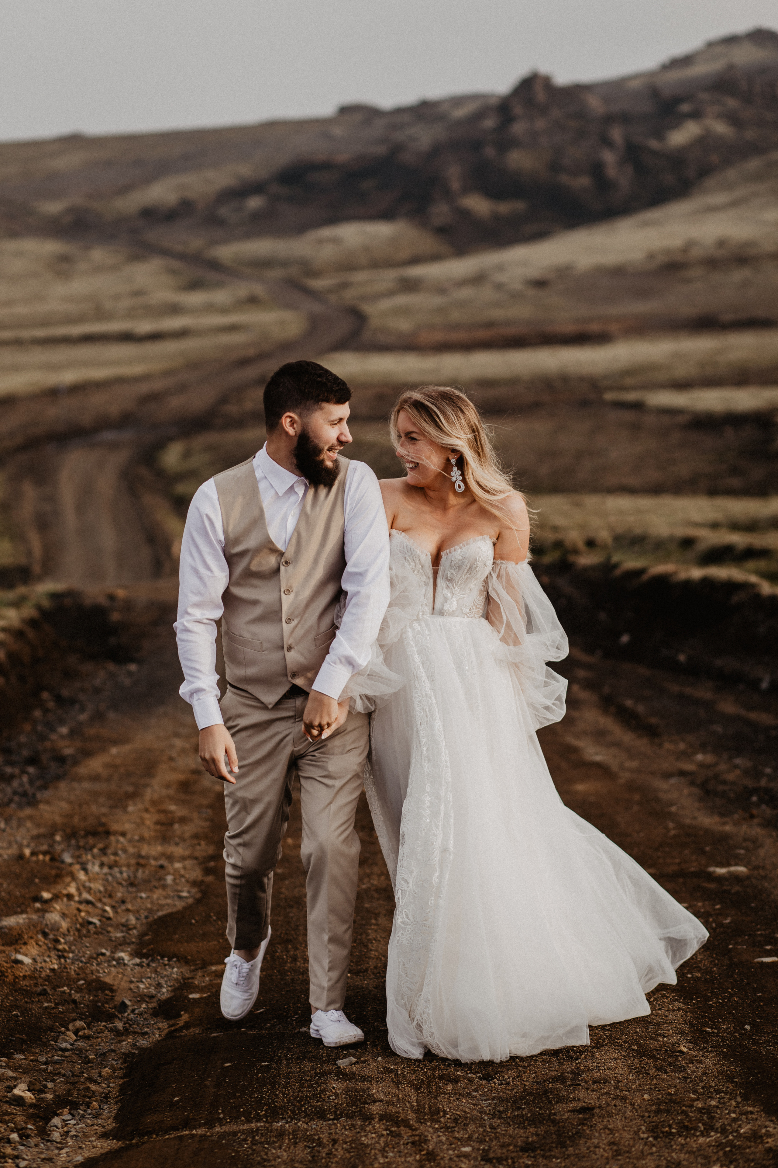 Vow exchanging ceremony in Iceland | Elopement in South Iceland. Iceland elopement photographer & videographer