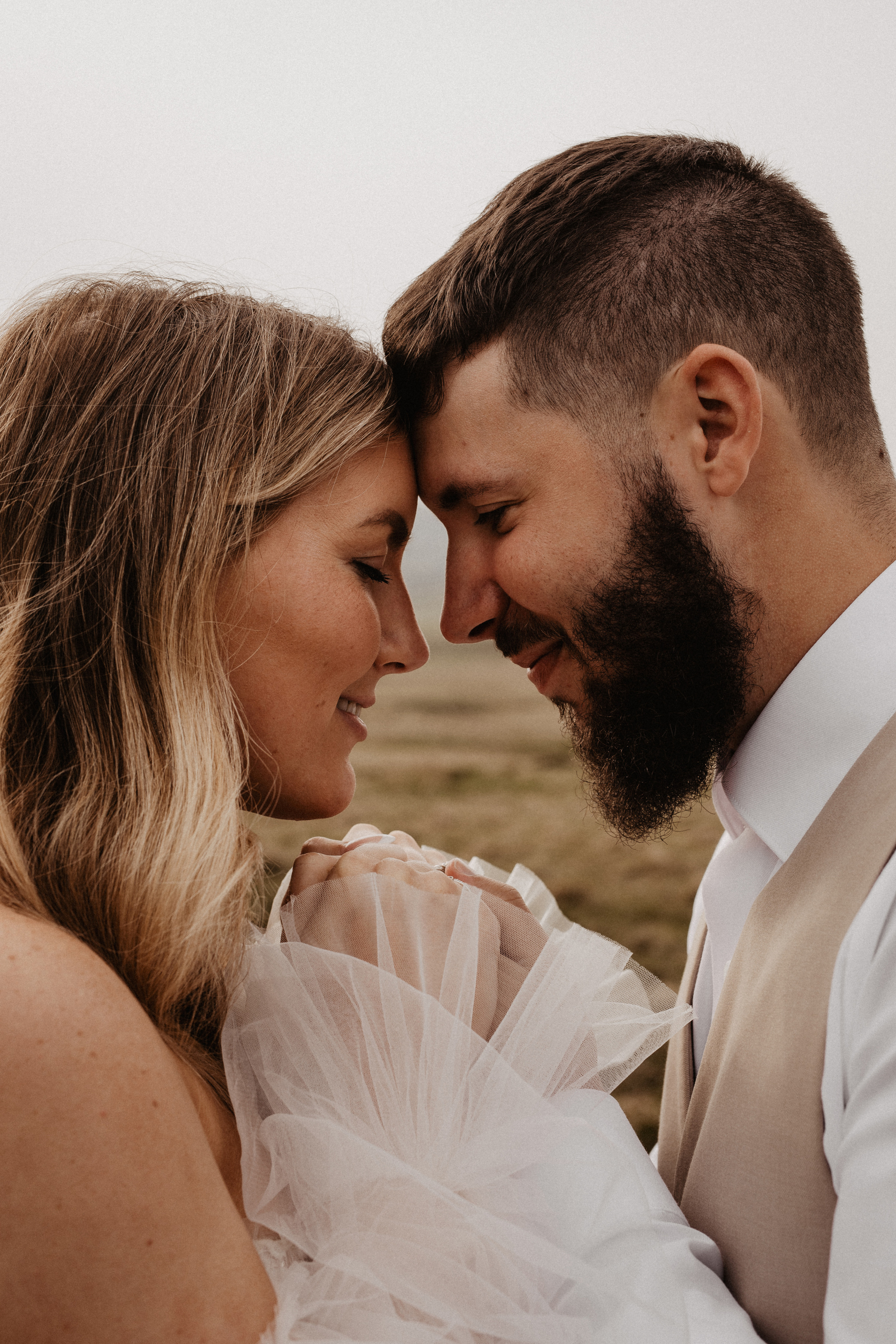 Vow exchanging ceremony in Iceland | Elopement in South Iceland. Iceland elopement photographer & videographer
