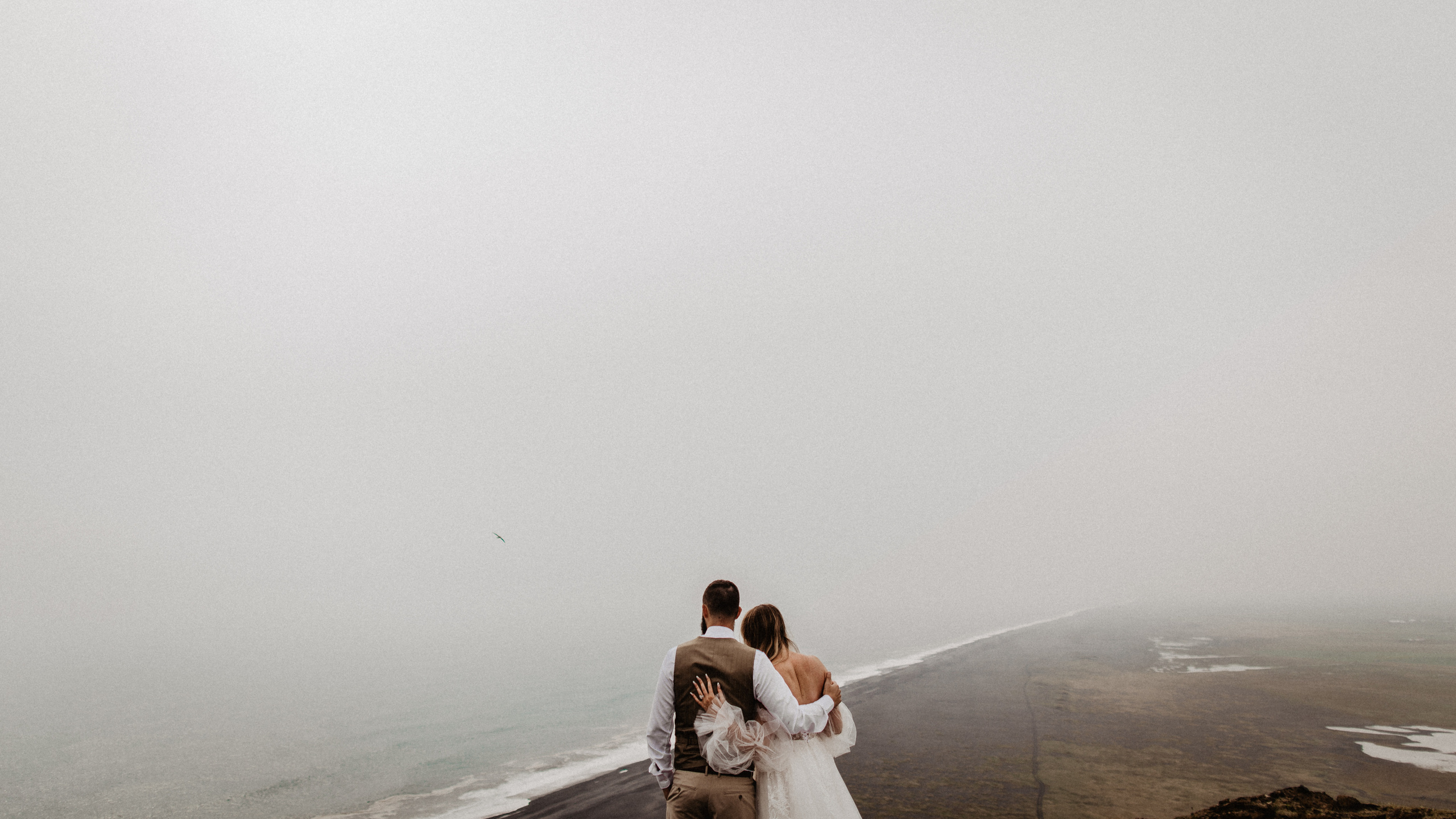 Vow exchanging ceremony in Iceland | Elopement in South Iceland. Iceland elopement photographer & videographer
