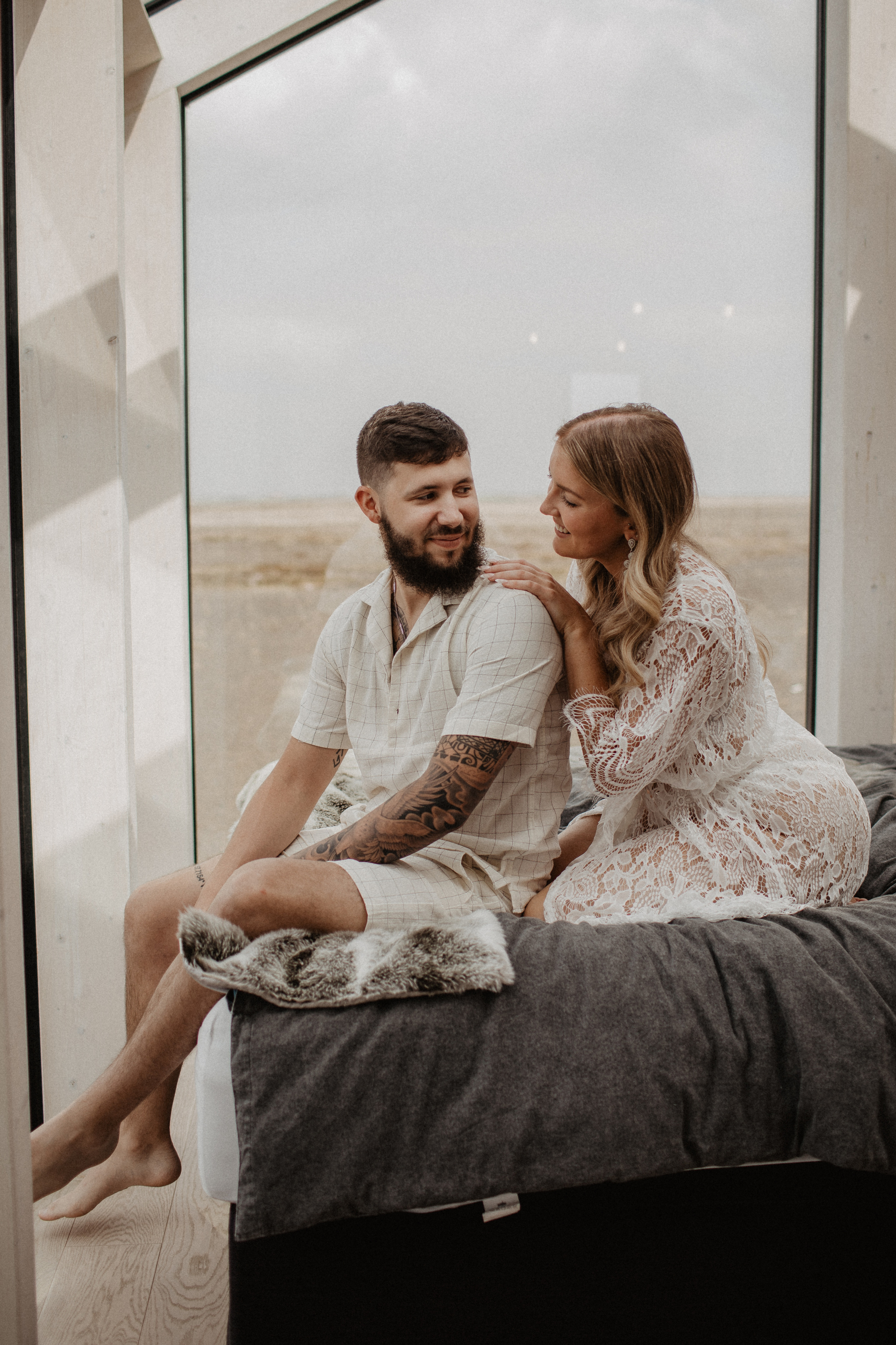 Vow exchanging ceremony in Iceland | Elopement in South Iceland. Iceland elopement photographer & videographer