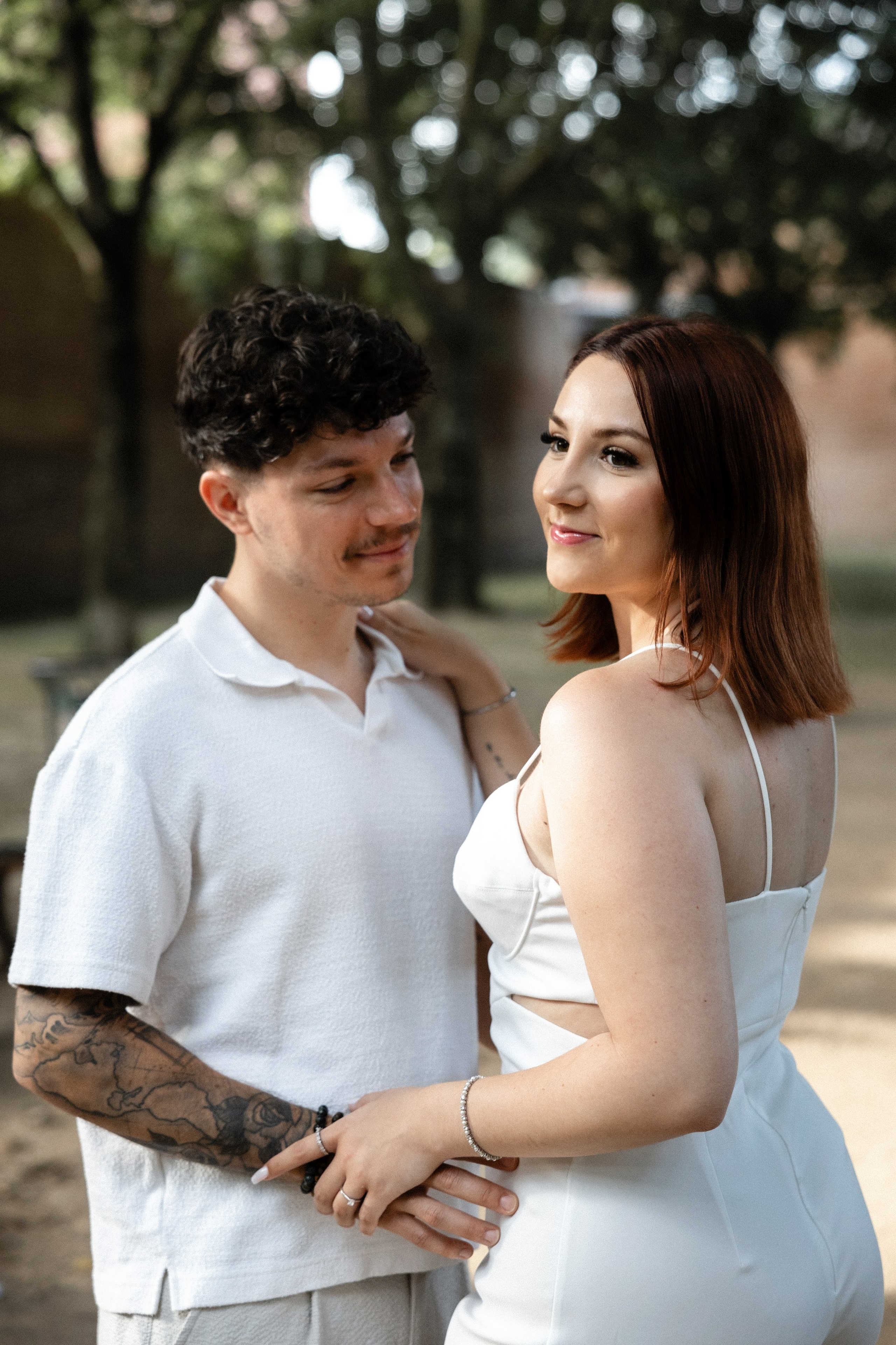Engagement love Story in Toulouse. Eugénie Smirnova — Photographe à Toulouse et dans le Sud-Ouest