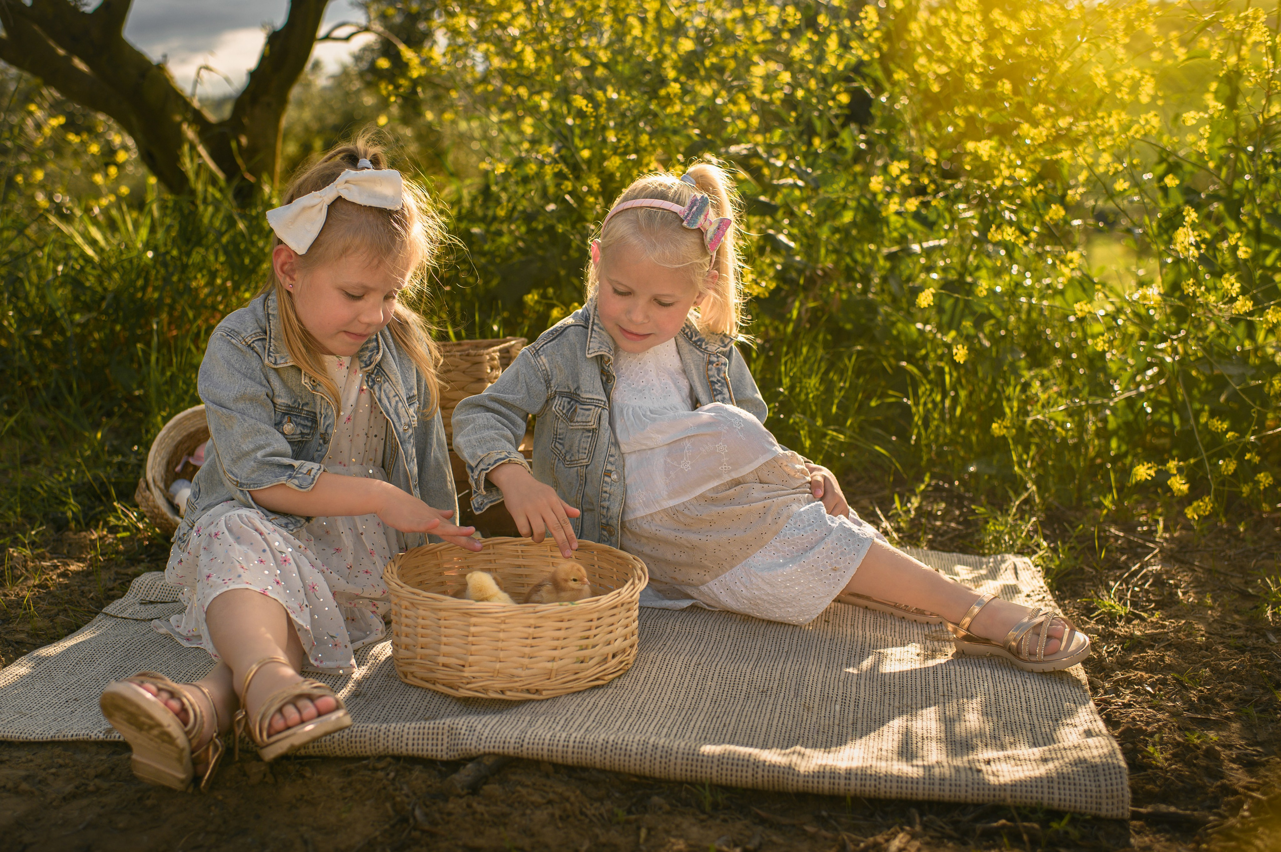 Easter. Семейная, детская, портретная и предметная фотосъемка в Салониках