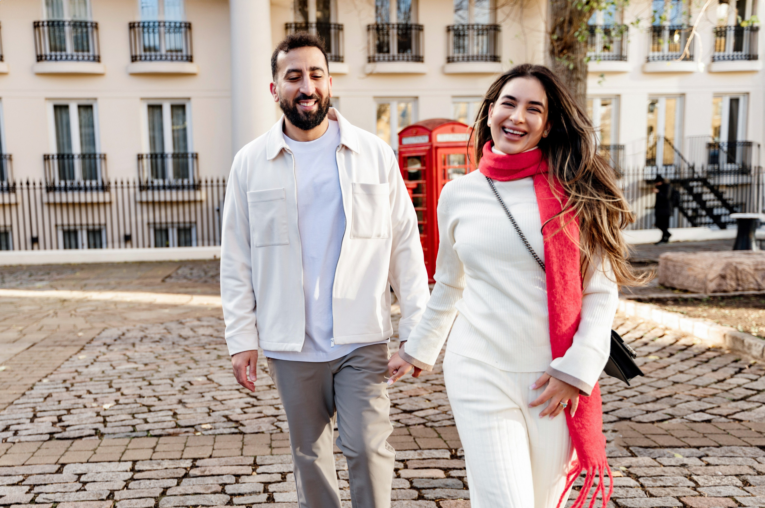 Tower Bridge Mahmood&Yalo. FAMILY AND WEDDING PHOTOGRAPHER IN LONDON MARINA RIVA