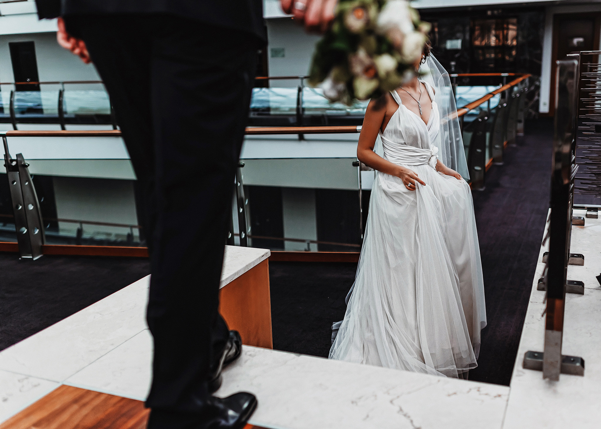 VICTORIA + VICTOR | CLASSY AND ELEGANT WEDDING. HOME