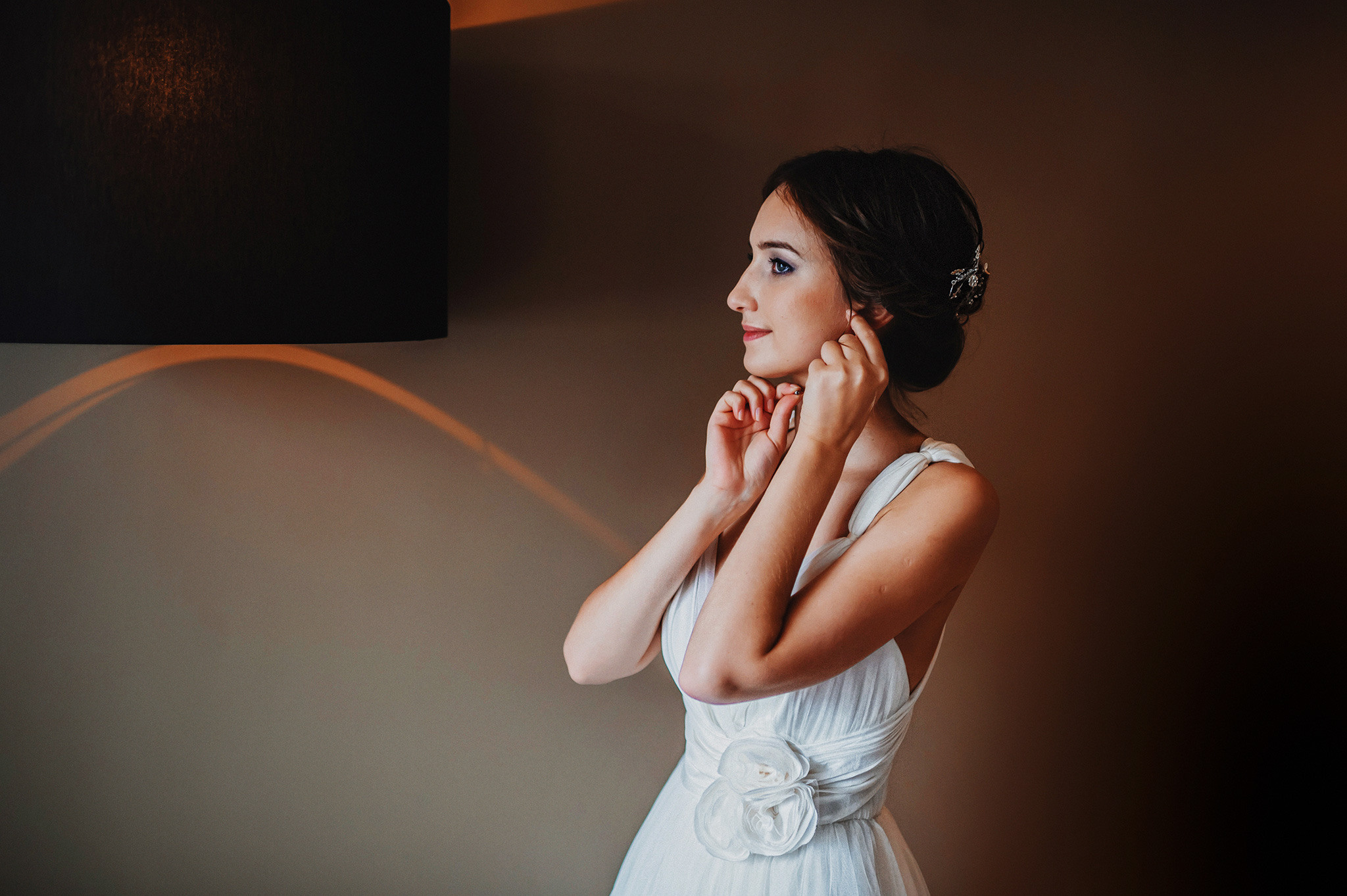VICTORIA + VICTOR | CLASSY AND ELEGANT WEDDING. HOME