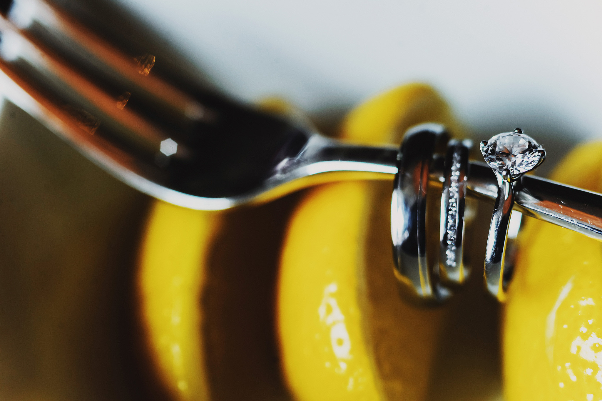 VICTORIA + VICTOR | CLASSY AND ELEGANT WEDDING. HOME