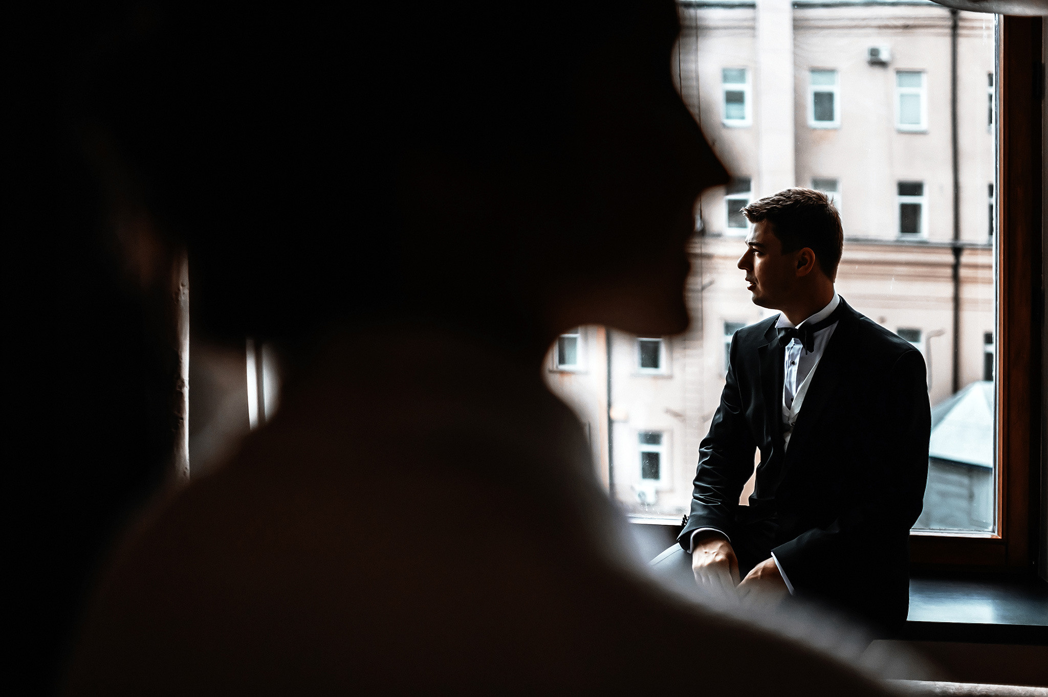 VICTORIA + VICTOR | CLASSY AND ELEGANT WEDDING. HOME