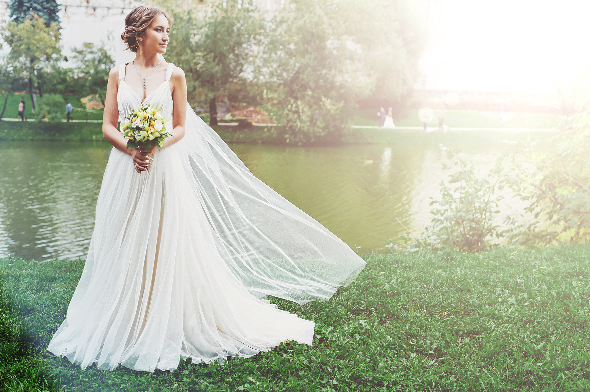 VICTORIA + VICTOR | CLASSY AND ELEGANT WEDDING. HOME