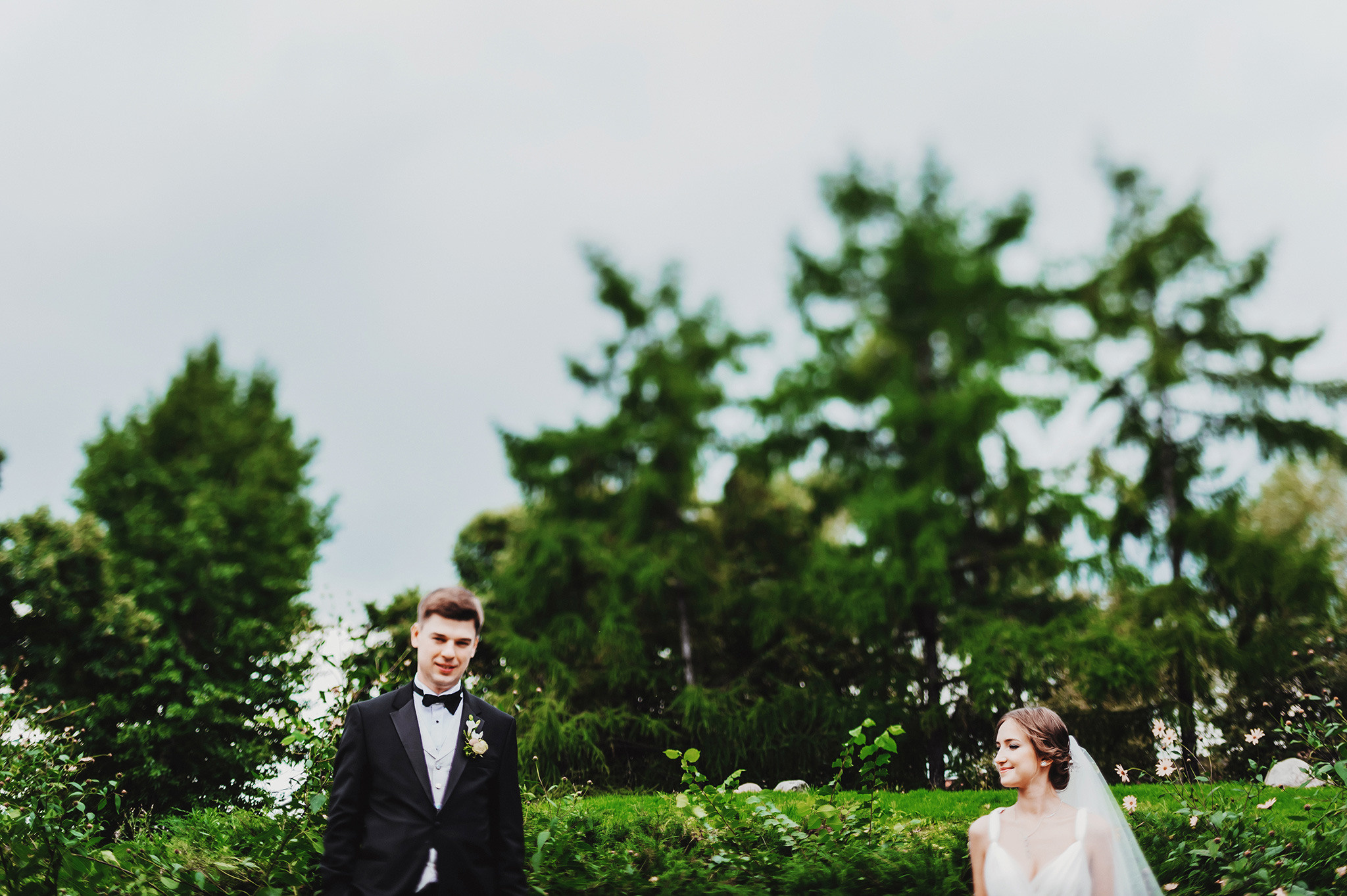 VICTORIA + VICTOR | CLASSY AND ELEGANT WEDDING. HOME